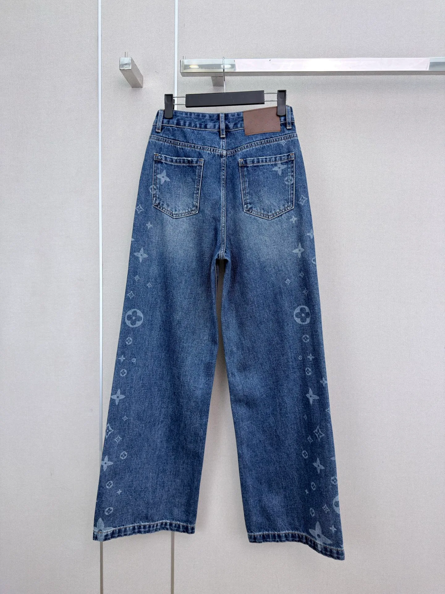 Women's Jeans LOUIS VUITTON 18108865