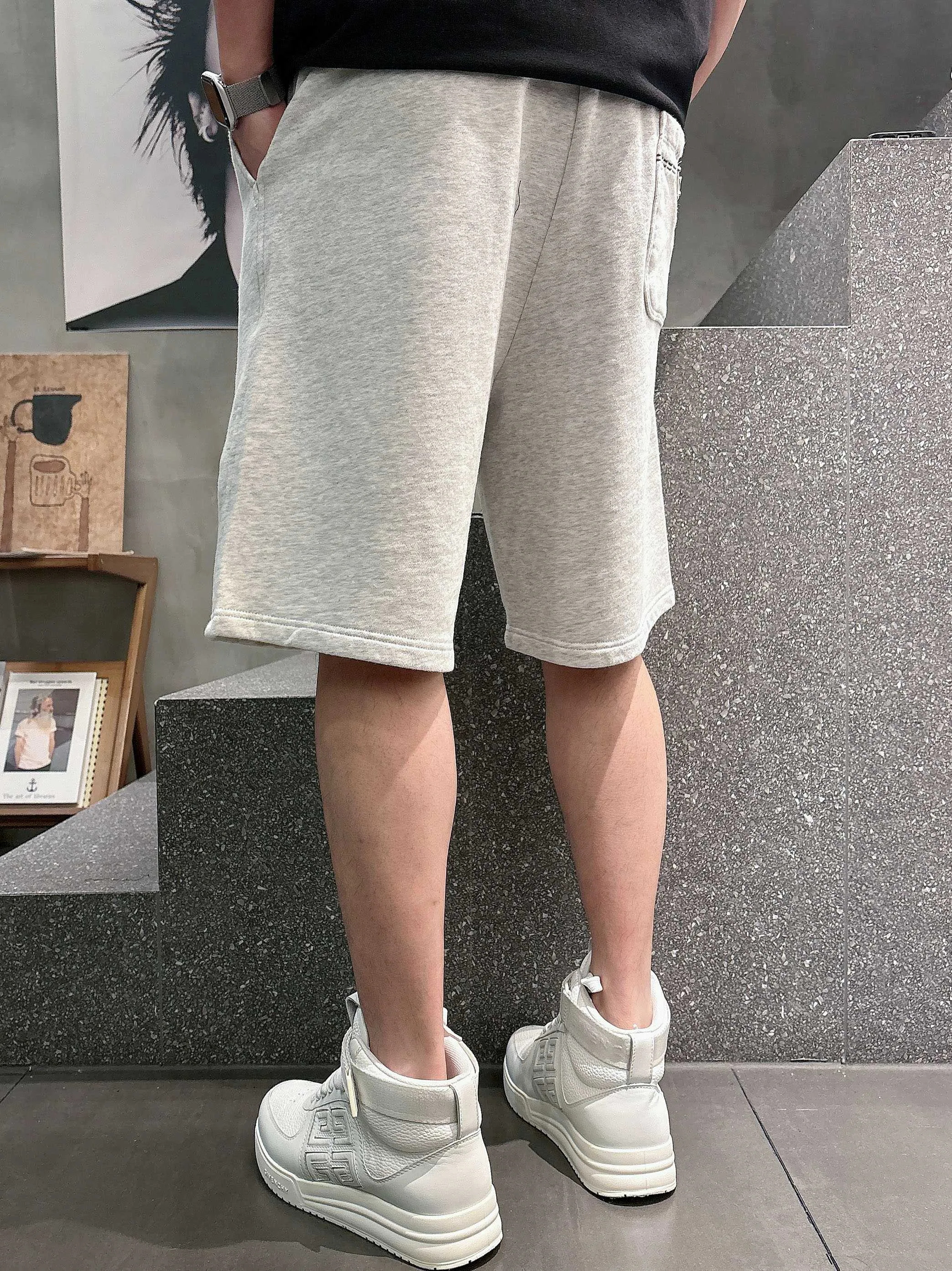 Men's Shorts PRADA 17468337