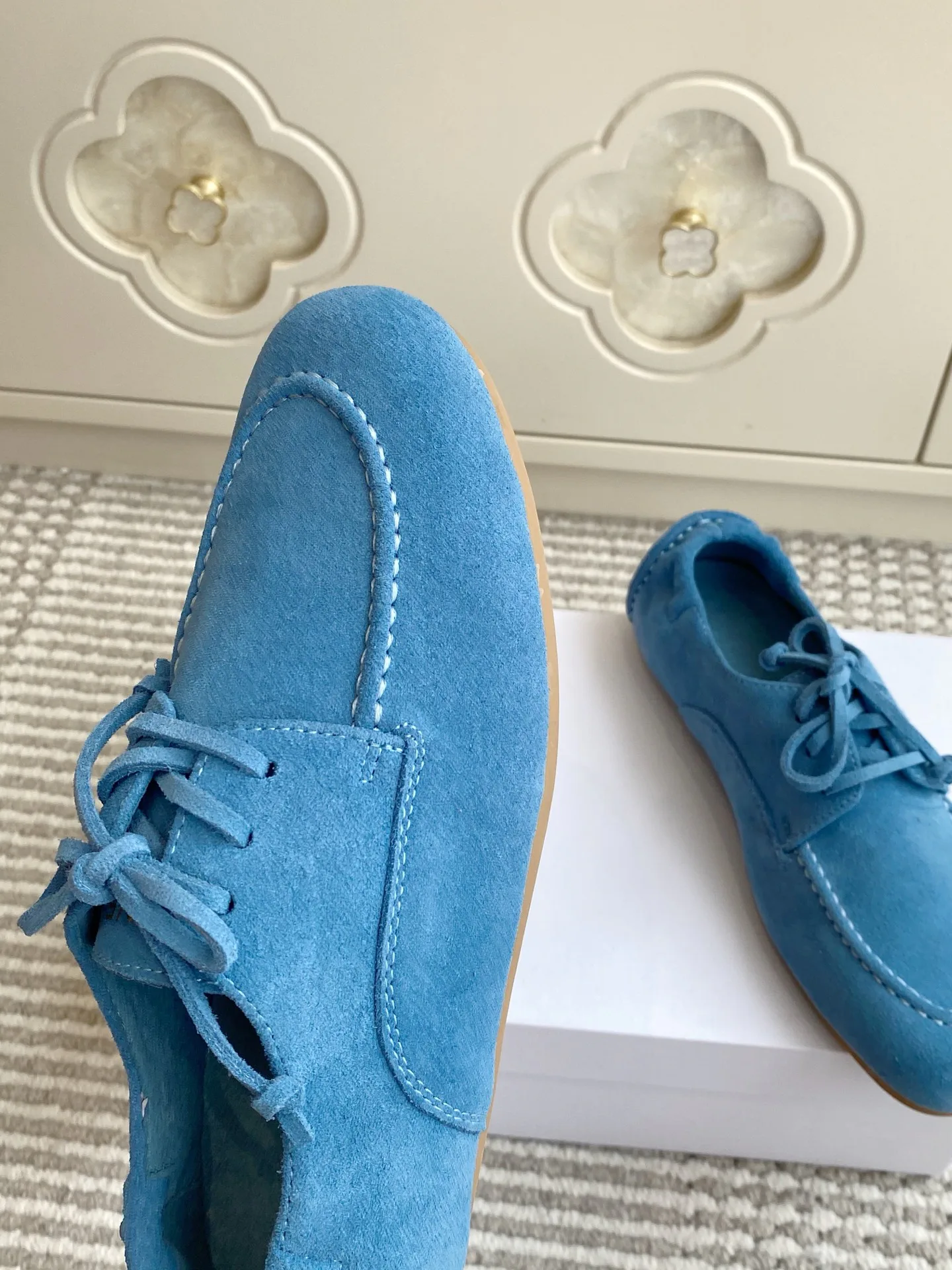 Women's Loafers And Moccasins CELINE 17570631