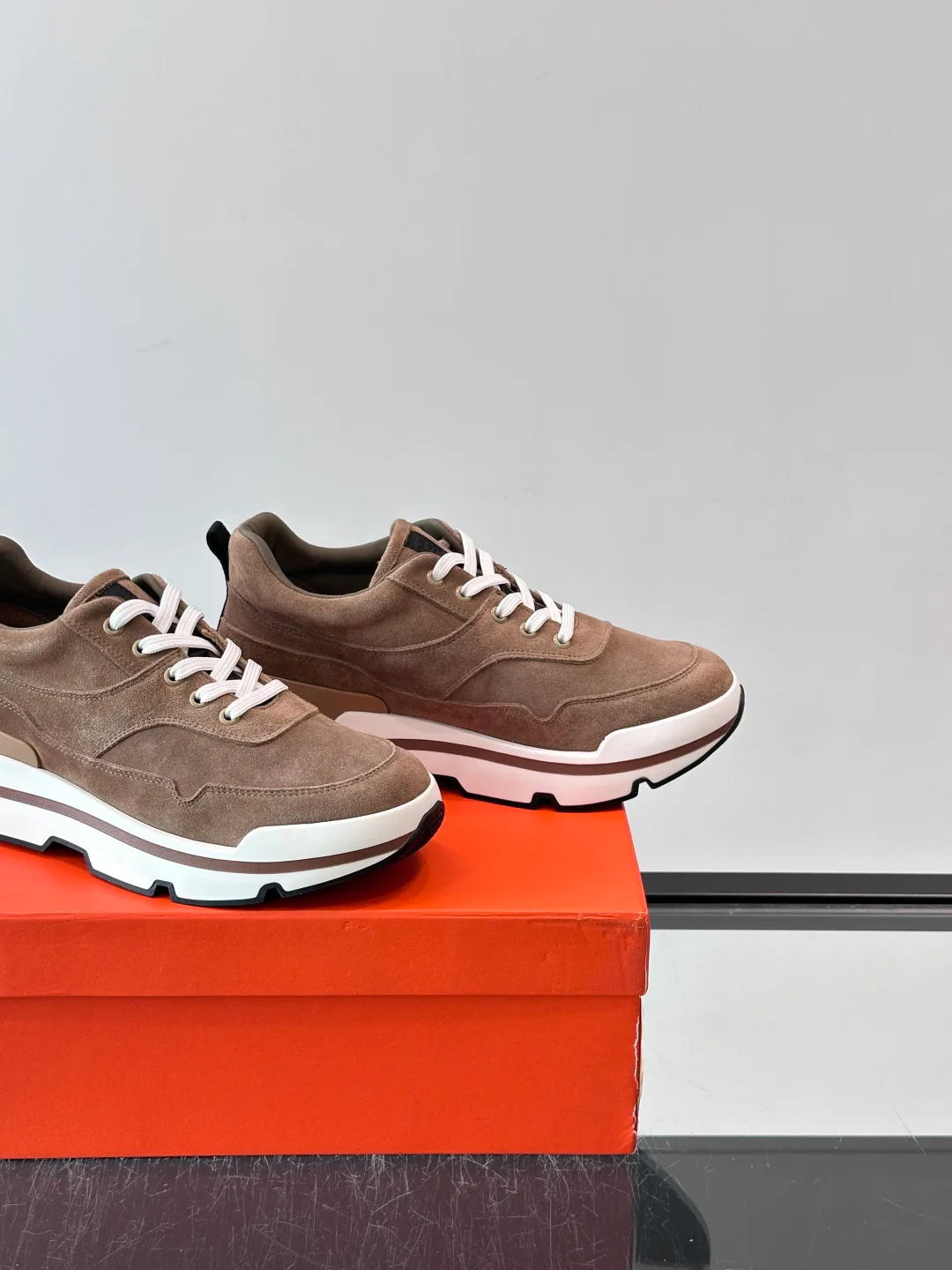 Men's Sneakers HERMES 18500616