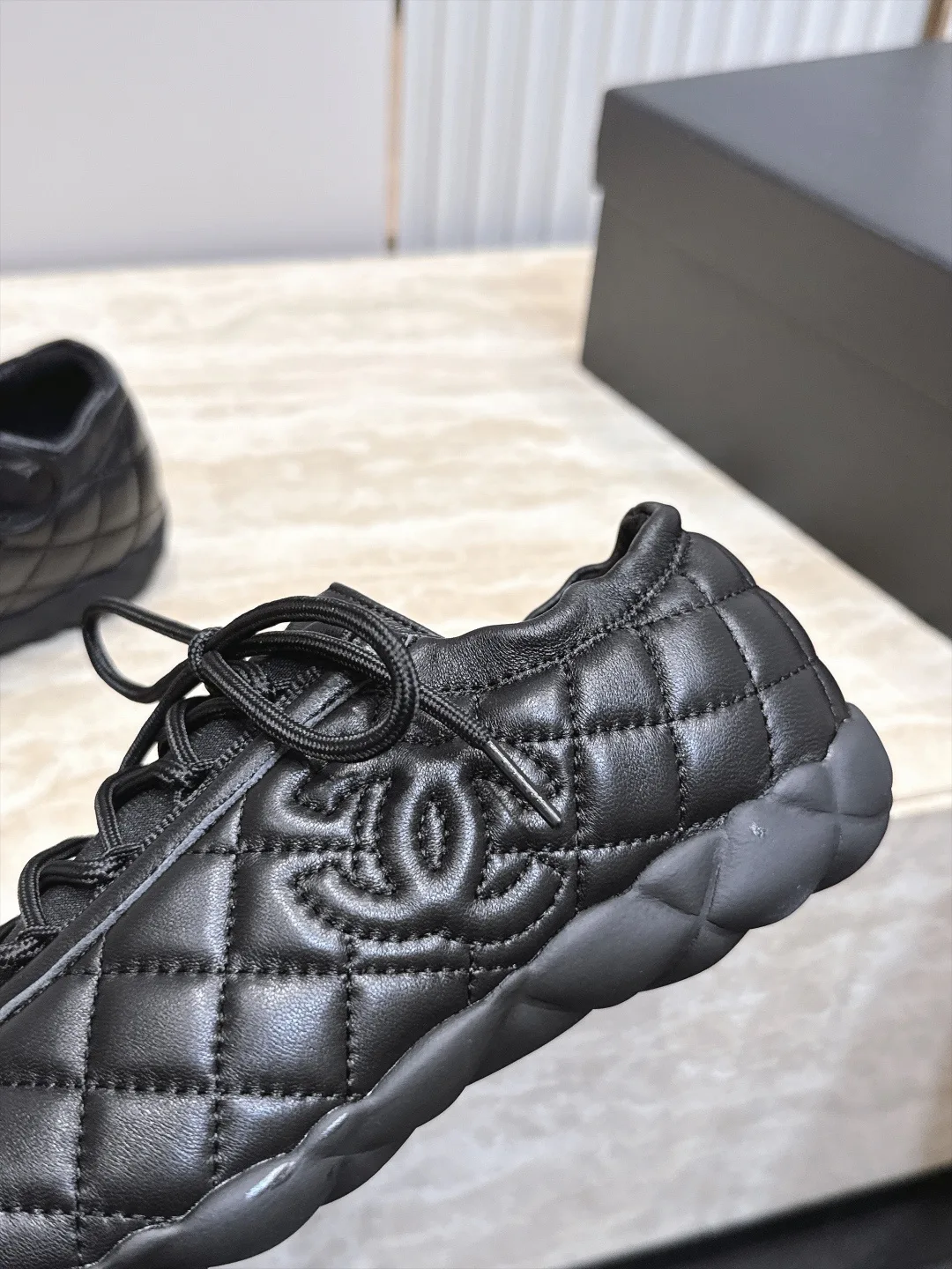 Women's Sneakers CHANEL 17947043