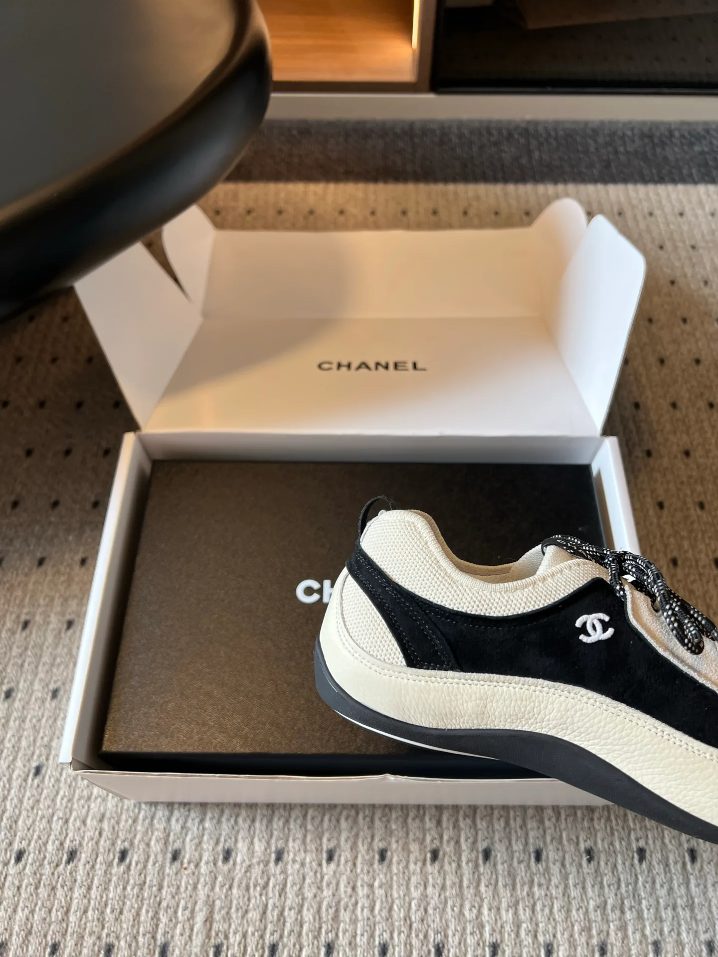 Women's Sneakers CHANEL 17419359