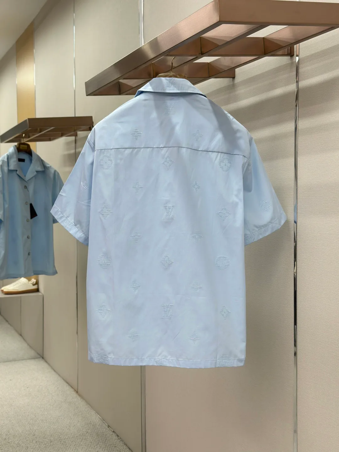 Men's Shirts LOUIS VUITTON 18109800