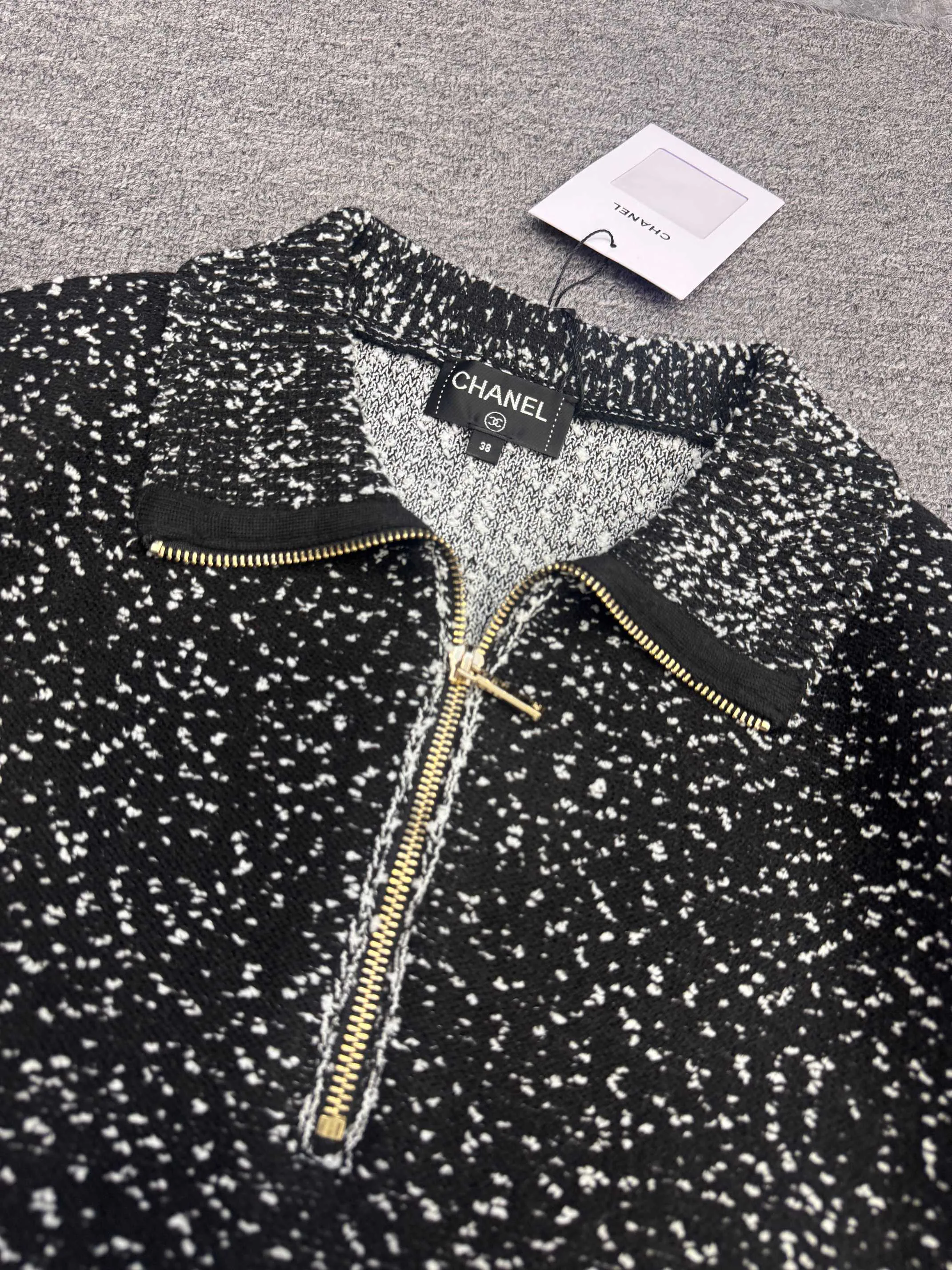 Women's Jumpers And Sweaters CHANEL 18232830