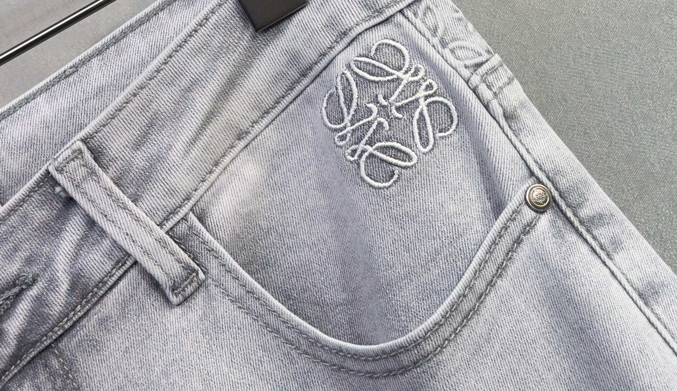 Men's Jeans LOEWE 18098382