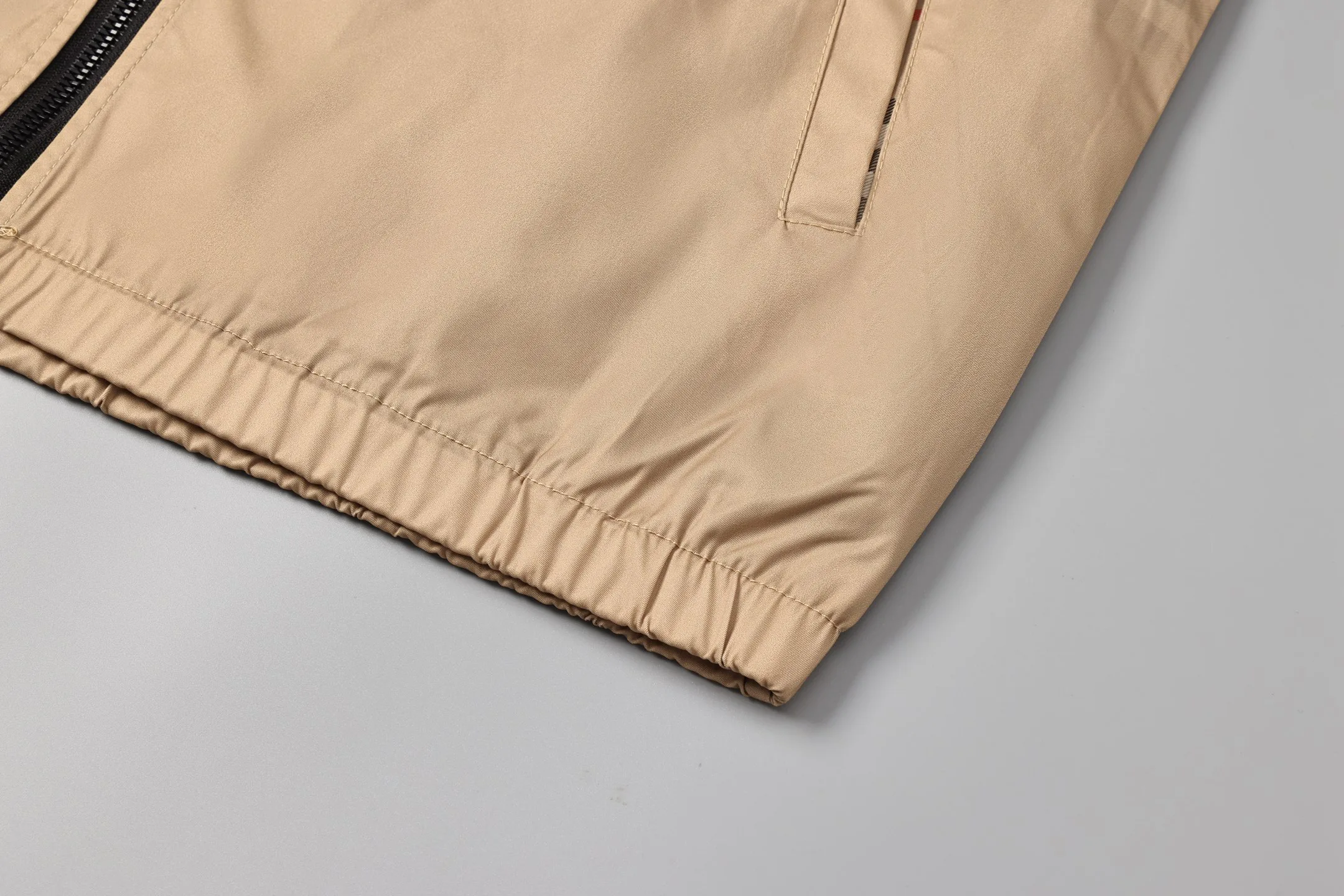 Men's Jackets And Down Jackets BURBERRY 18033024