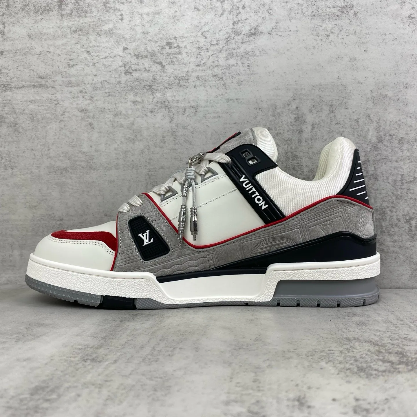 Women's Sneakers LOUIS VUITTON 17961753