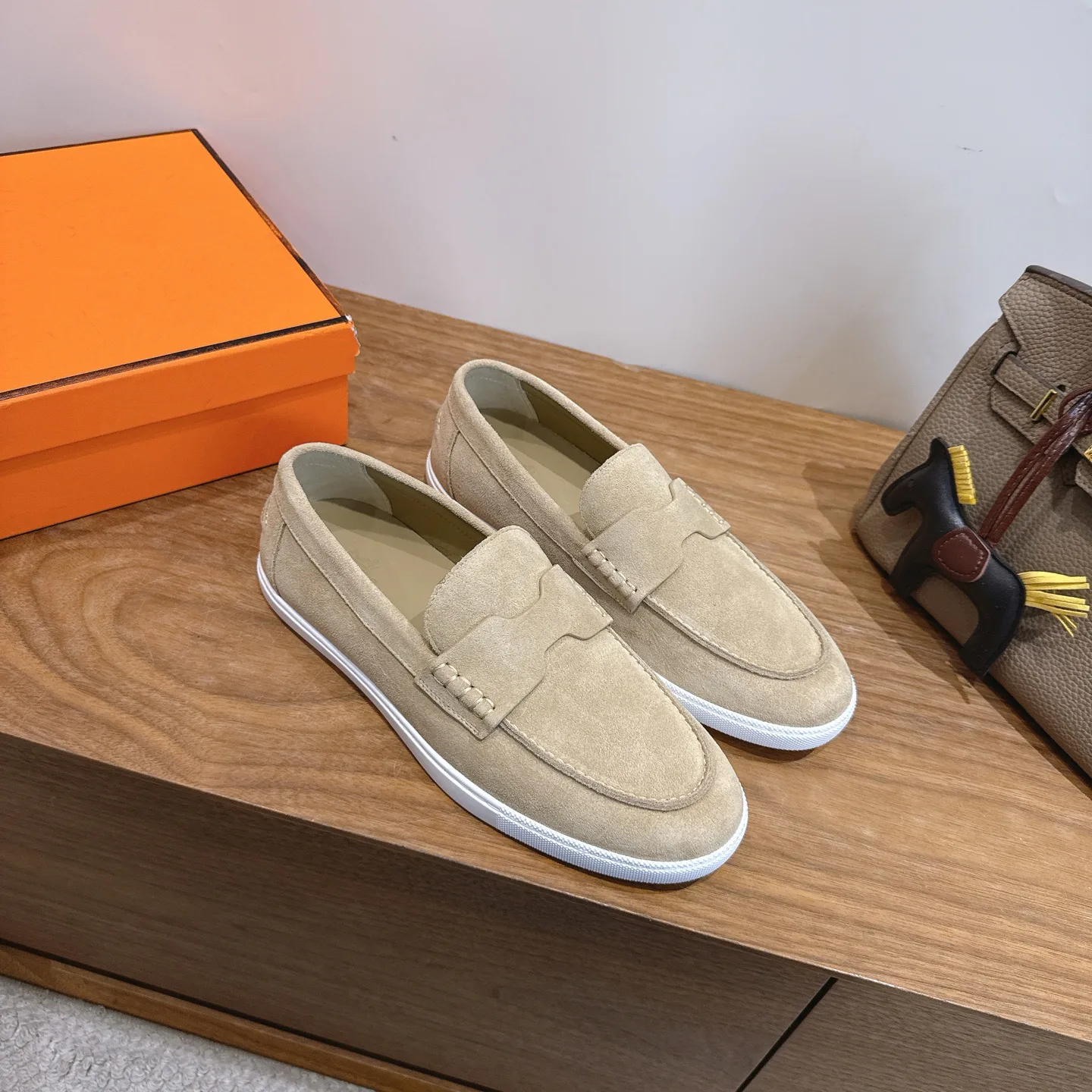 Women's Loafers And Moccasins HERMES 18269768