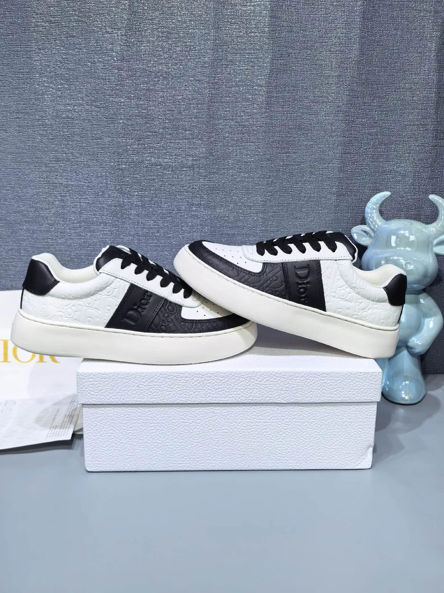 Women's Sneakers CHRISTIAN DIOR 17961734