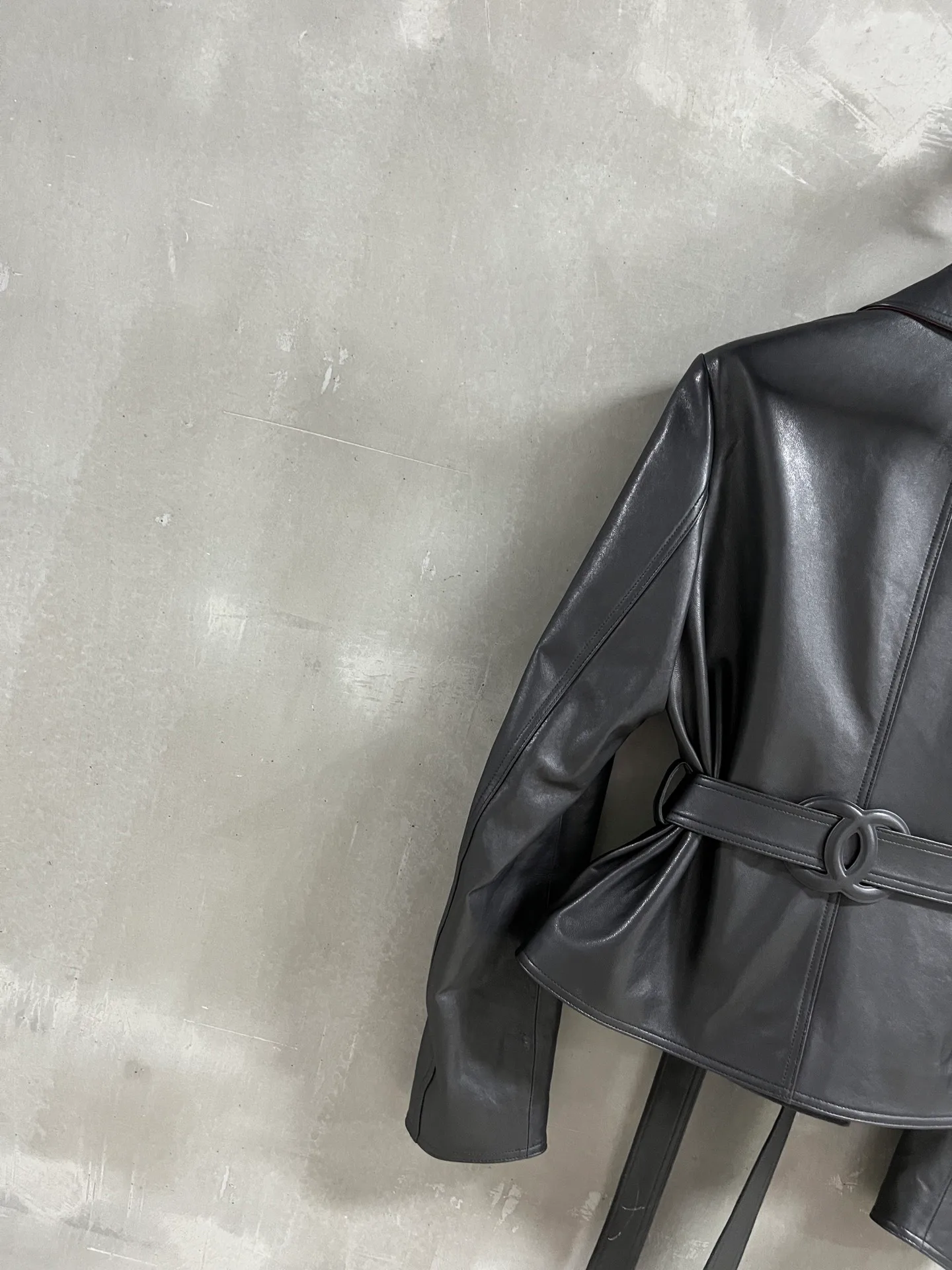 Women's Leather Jackets And Sheepskin Coats CHANEL 18015897