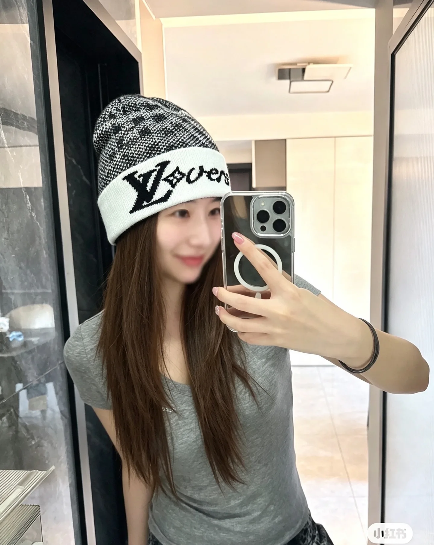 Hats LOUIS VUITTON 18105732