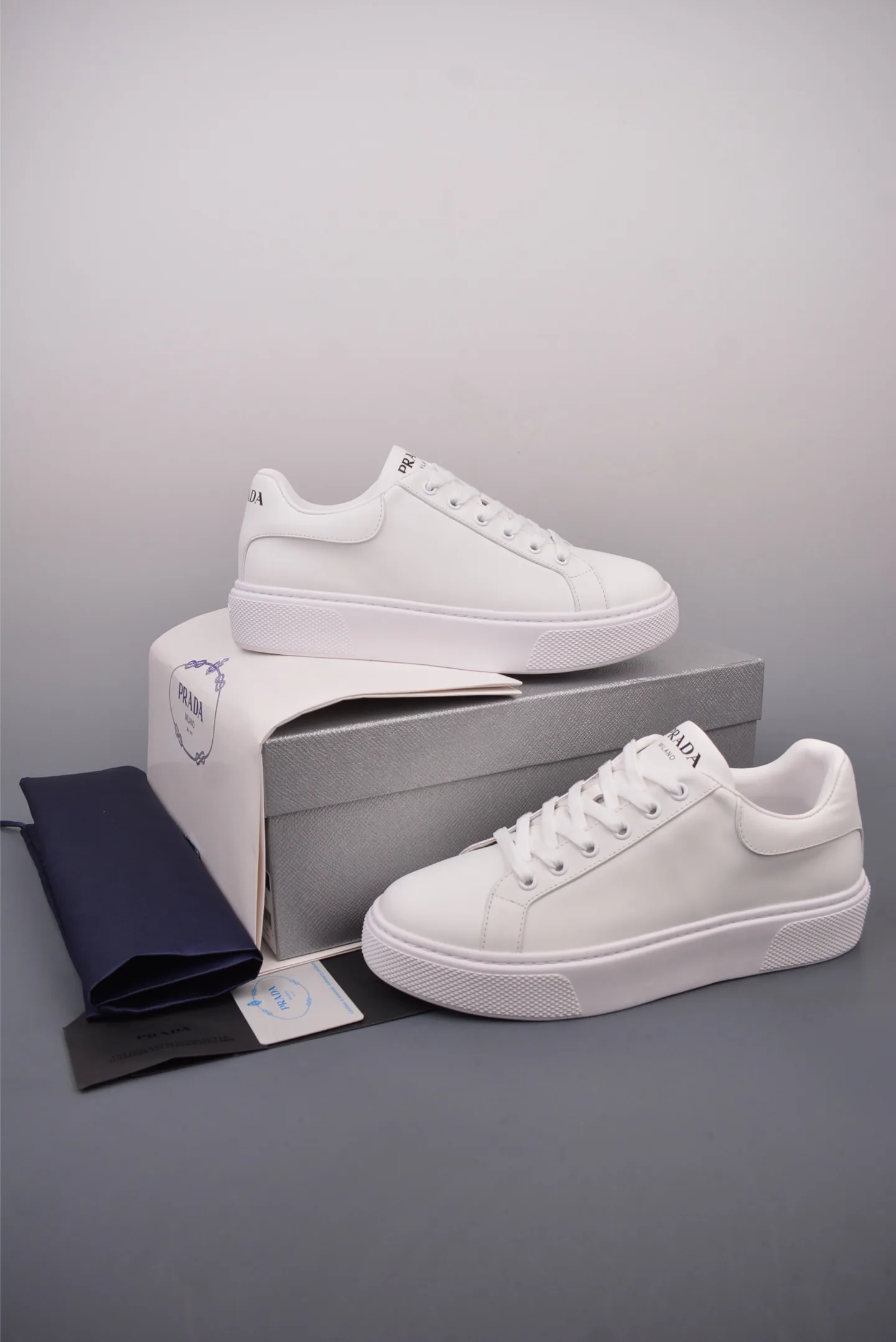 Men's Sneakers PRADA 18212026