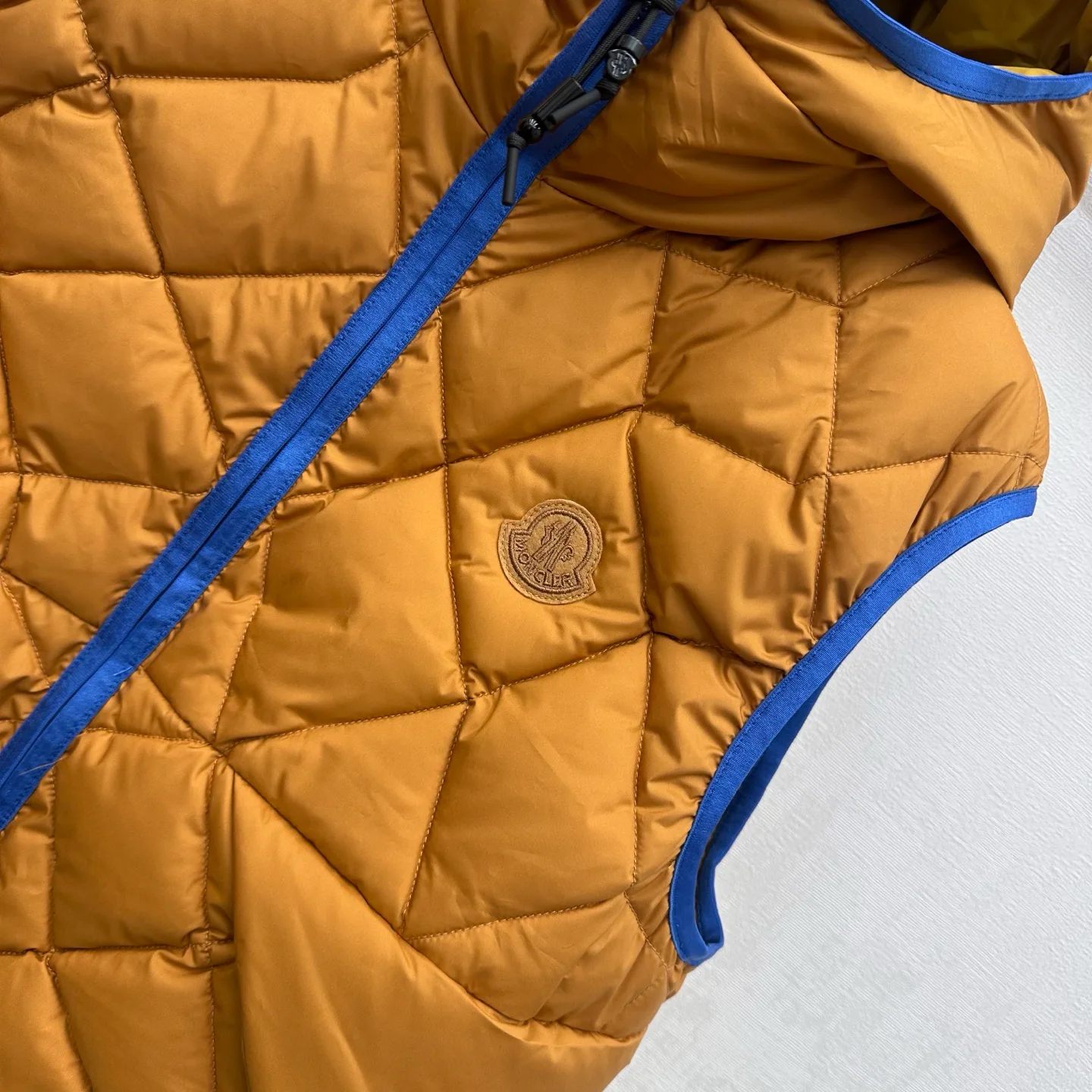 Women's Vests MONCLER 18480677