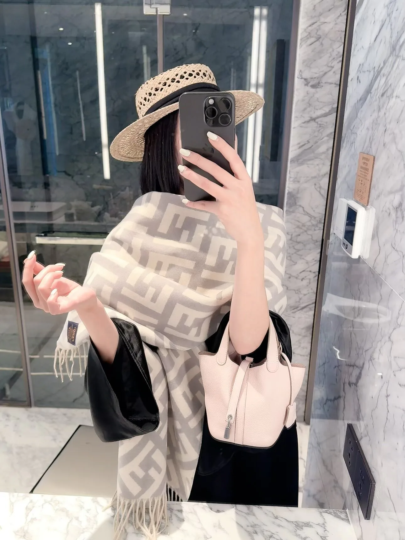 Scarves FENDI 18322535