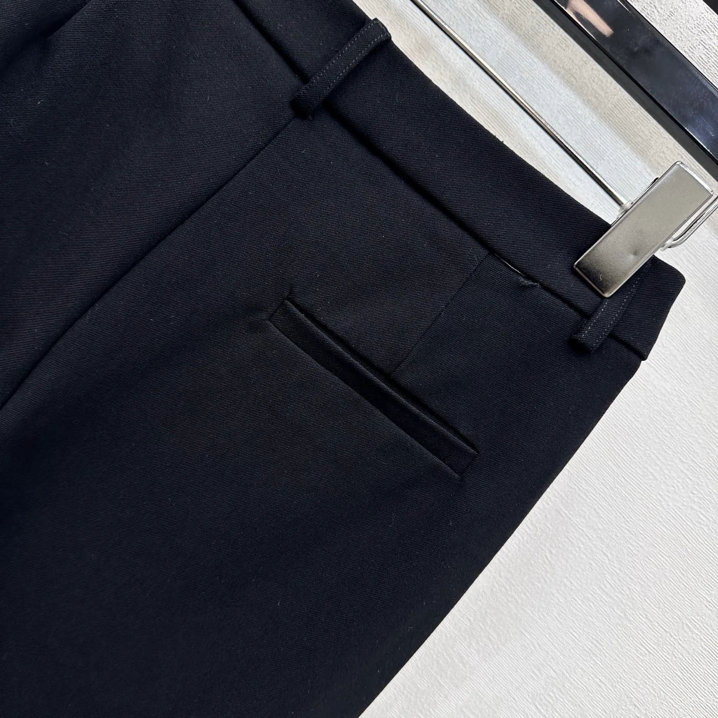 Women's Trousers CHANEL 18328033