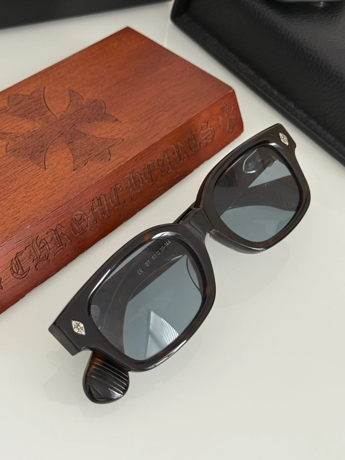 Glasses CHROME HEARTS 17565401