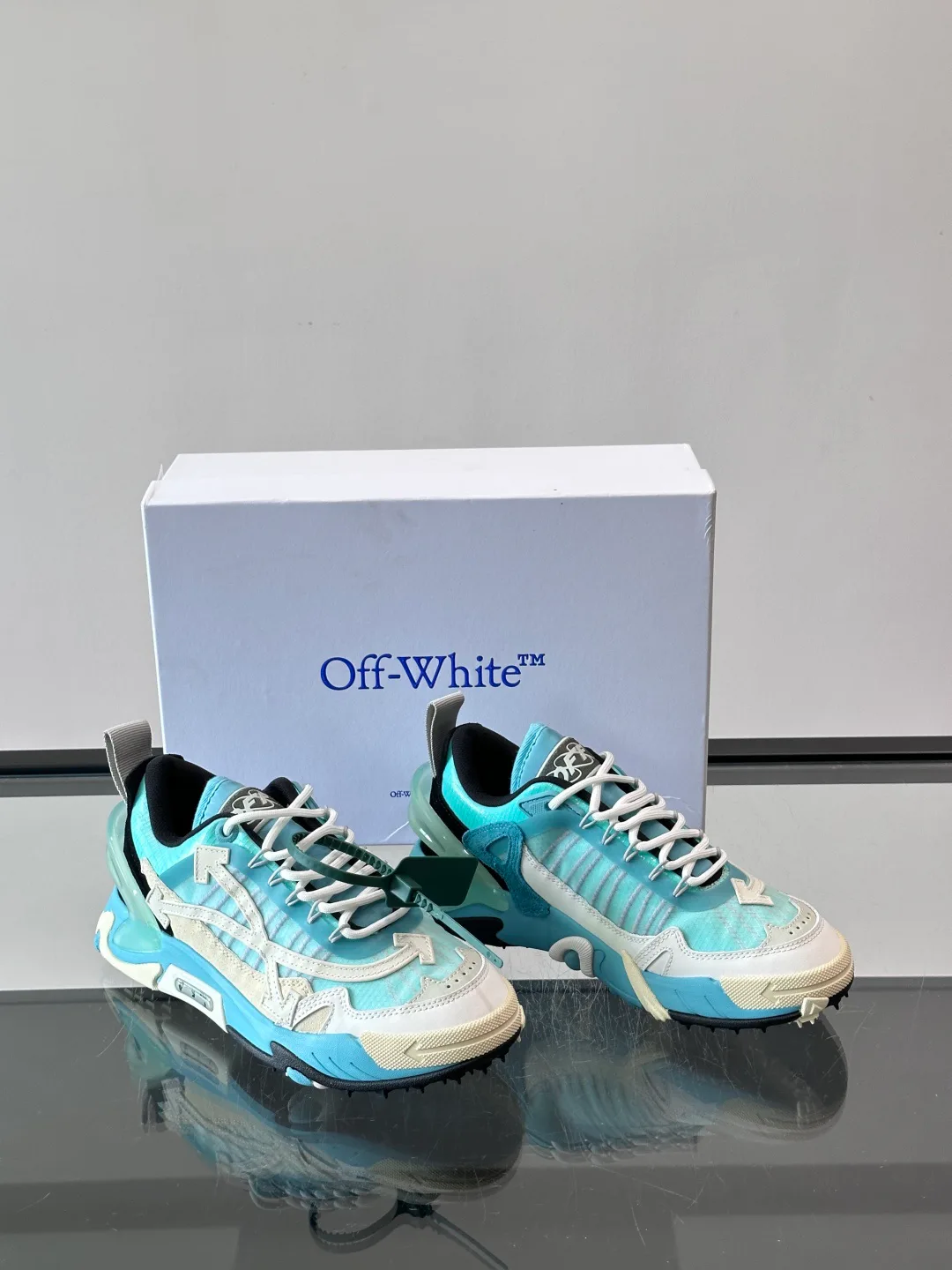 Women's Sneakers OFF-WHITE 17689325