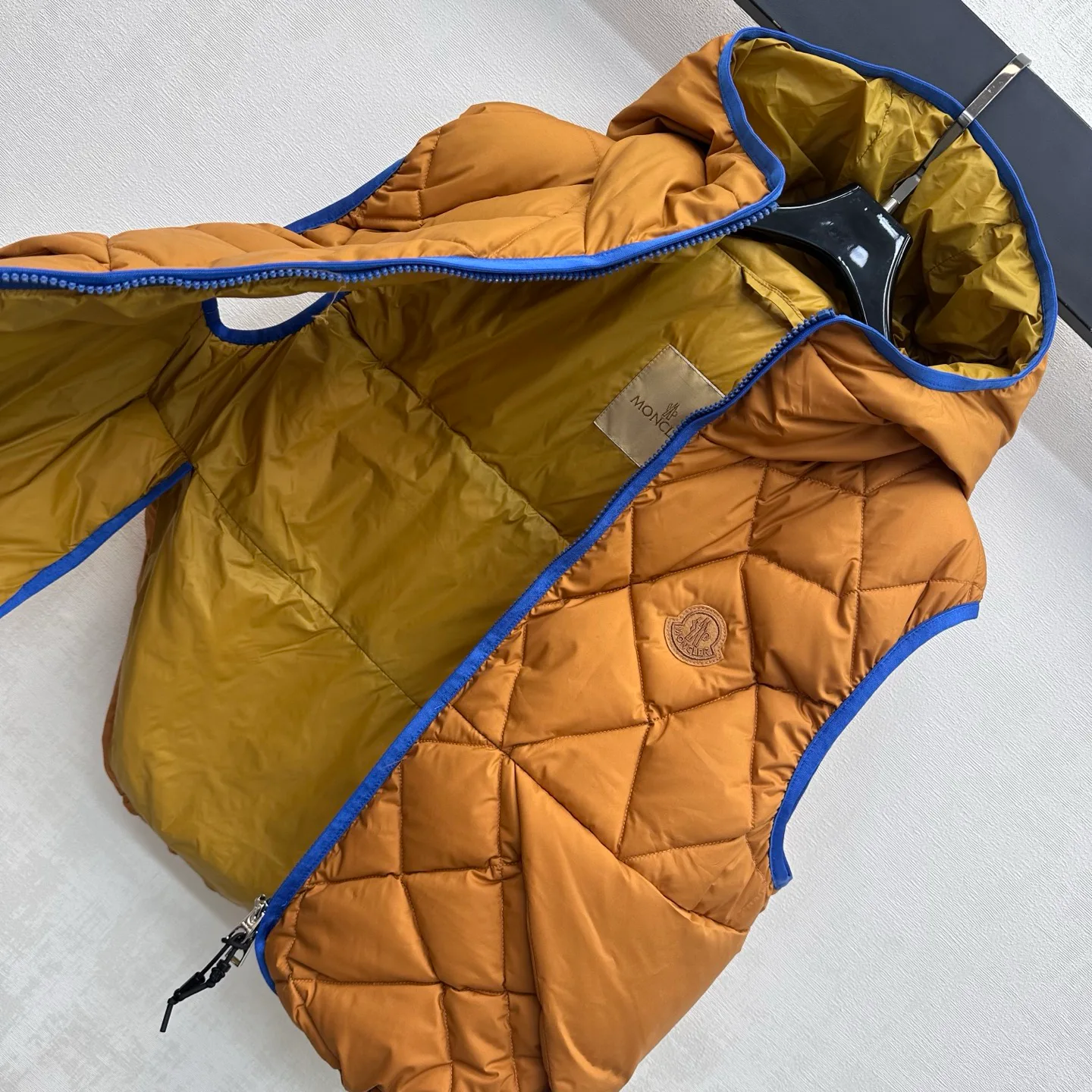 Women's Vests MONCLER 18480677