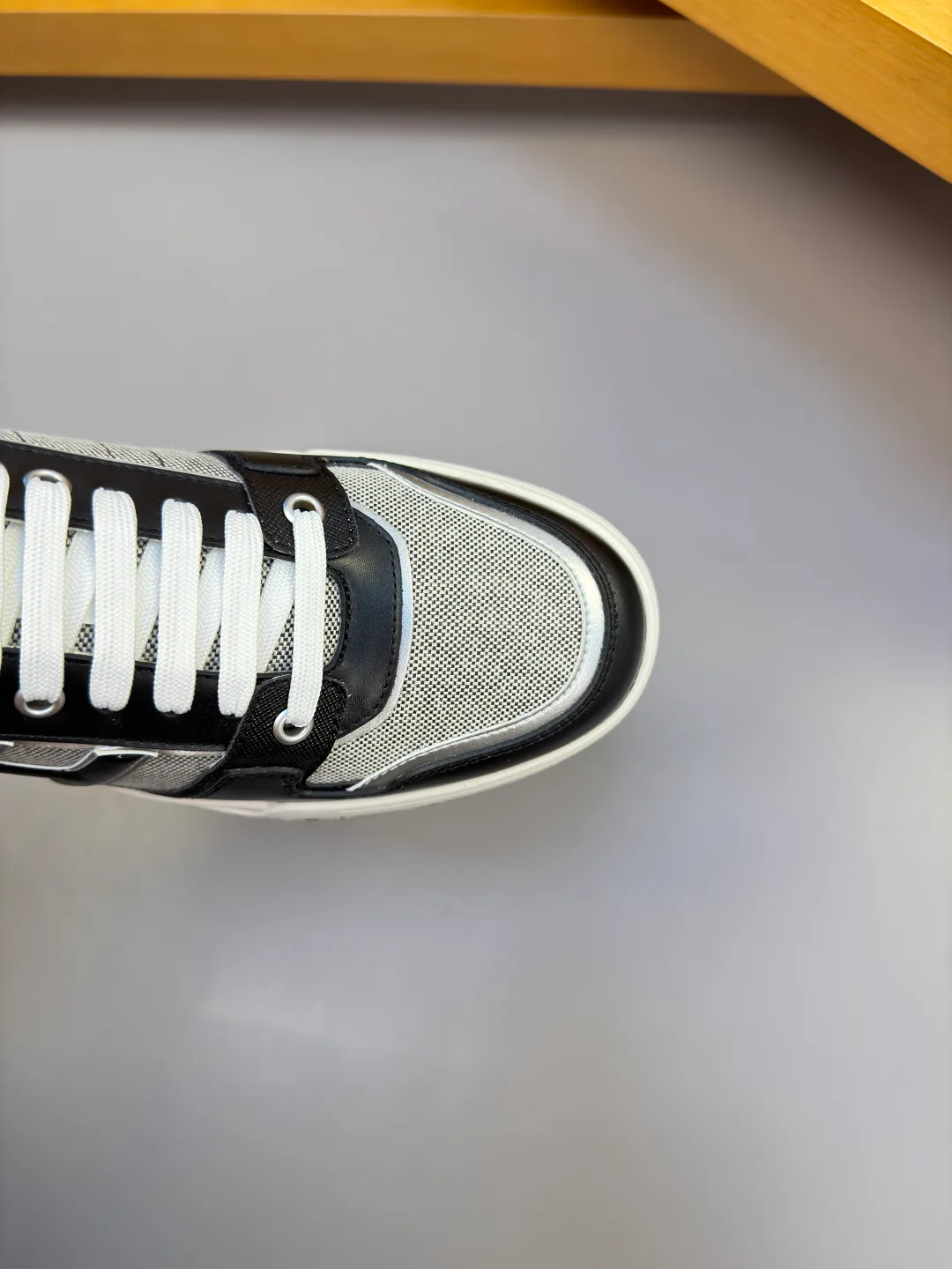 Men's Sneakers HERMES 18257066