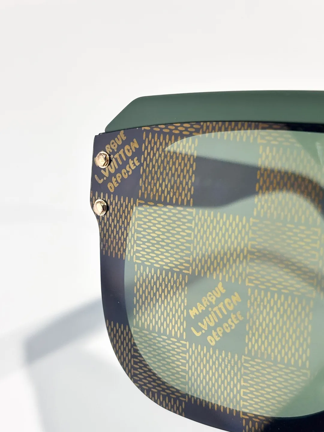 Glasses LOUIS VUITTON 18196736