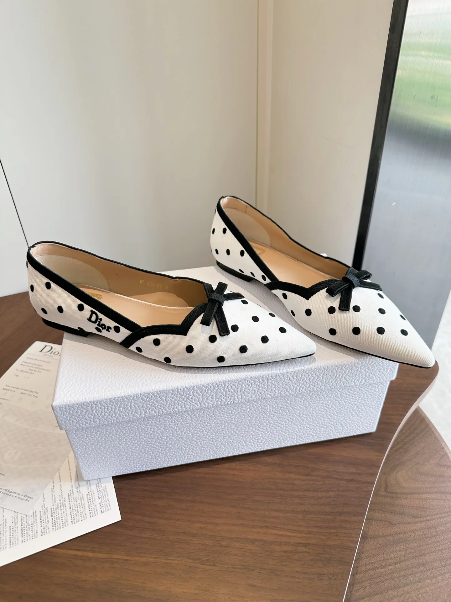 Women's Ballet Flats CHRISTIAN DIOR 19540227