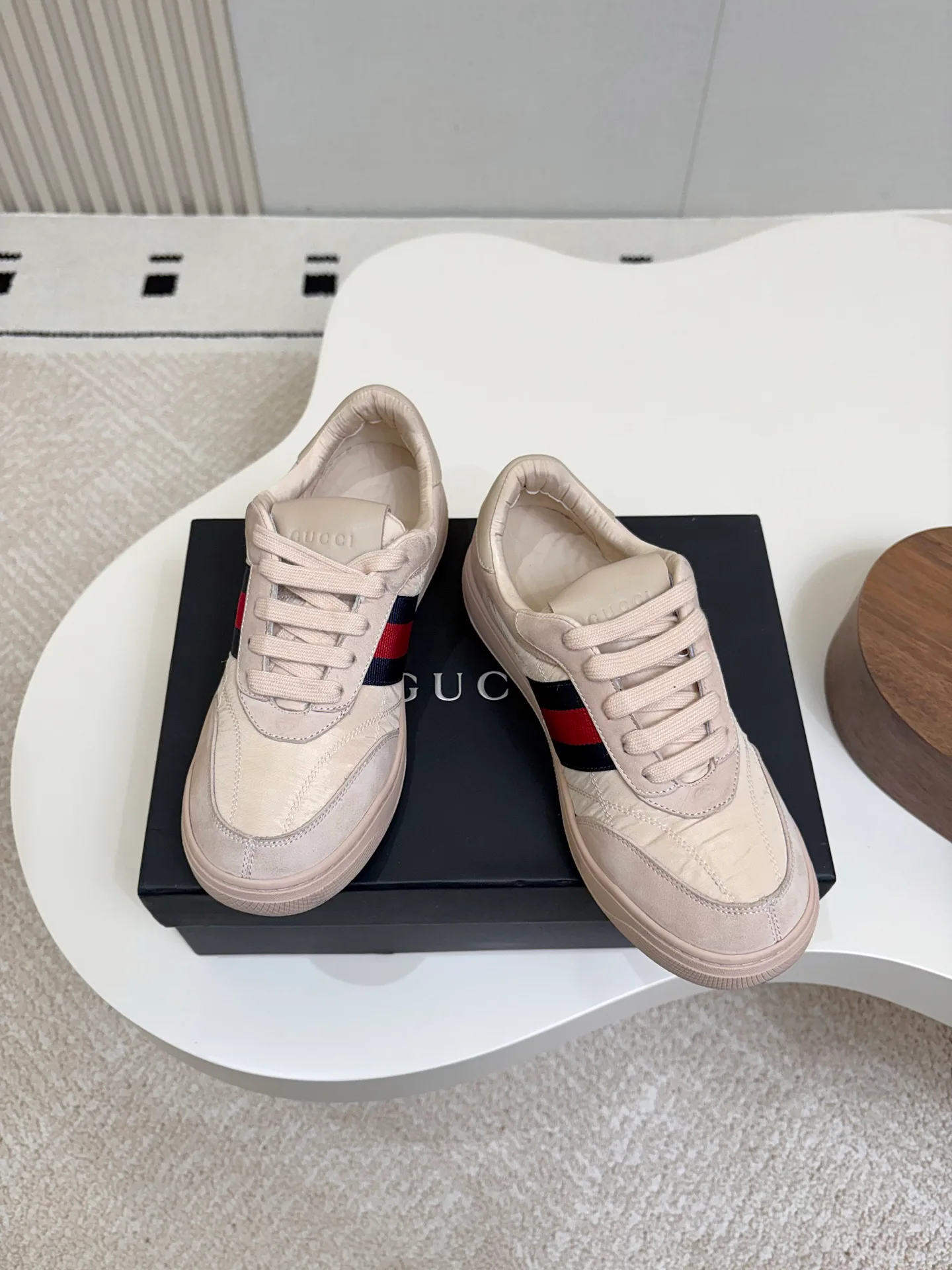 Women's Sneakers GUCCI 18011335