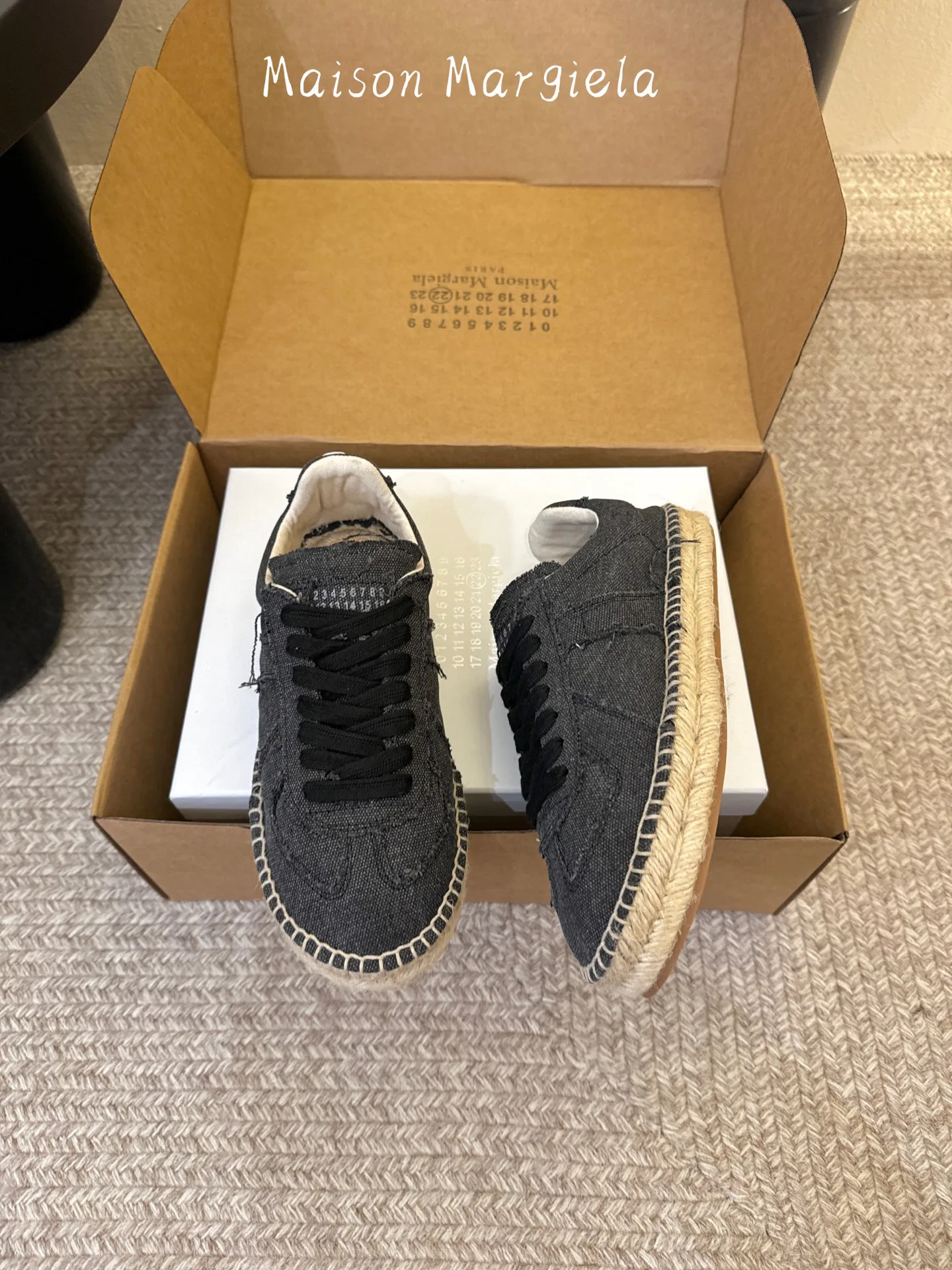 Women's Sneakers MAISON MARGIELA 17220383
