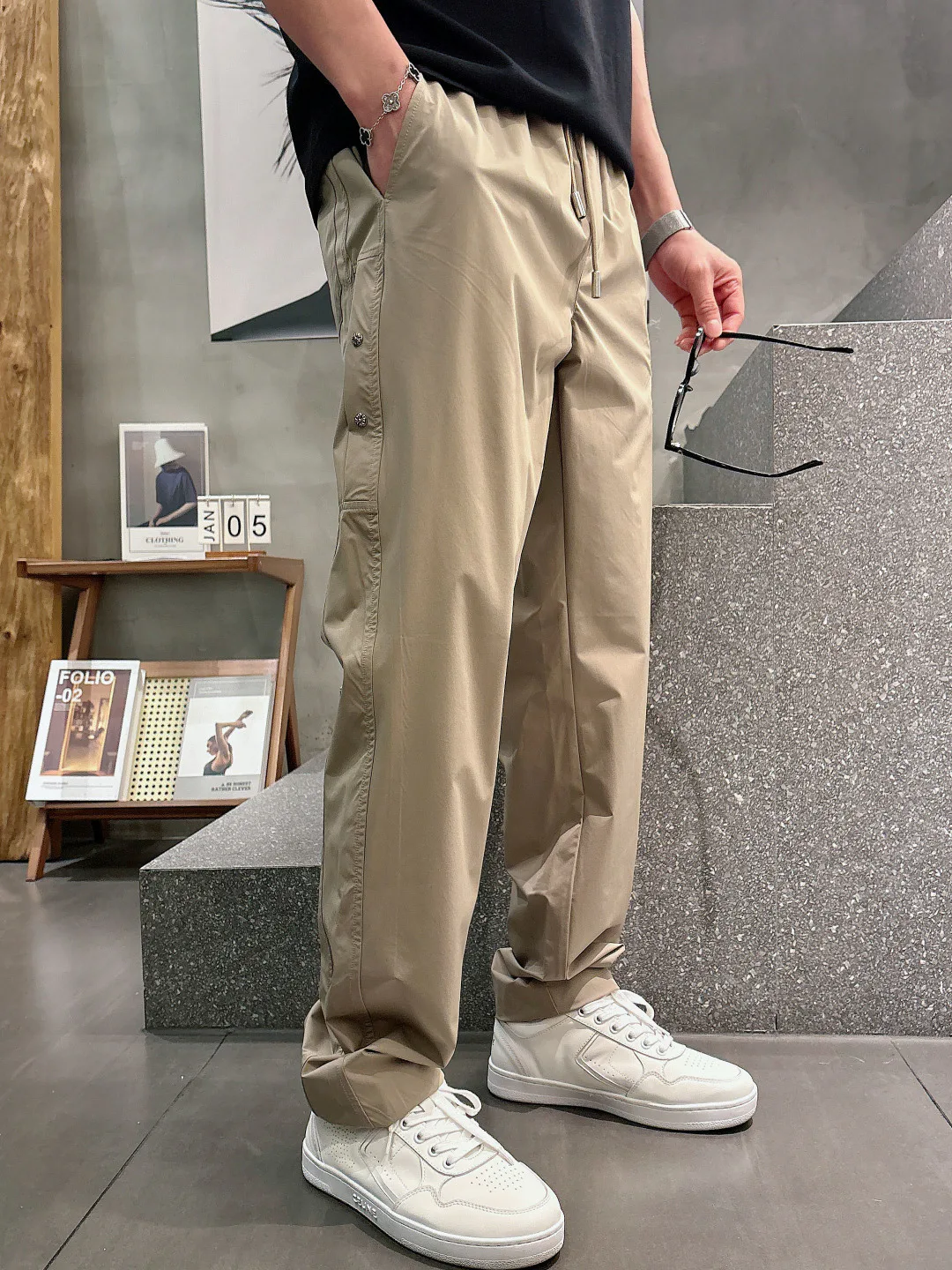 Men's Trousers CHROME HEARTS 18097692
