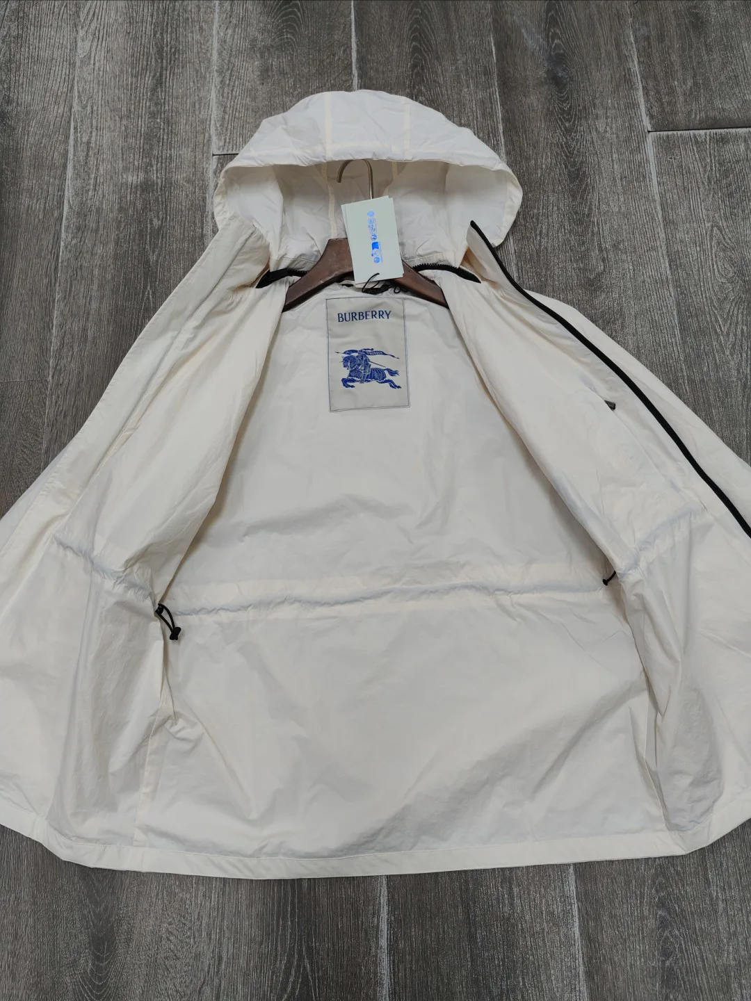 Women's Jackets And Down Jackets BURBERRY 17998520