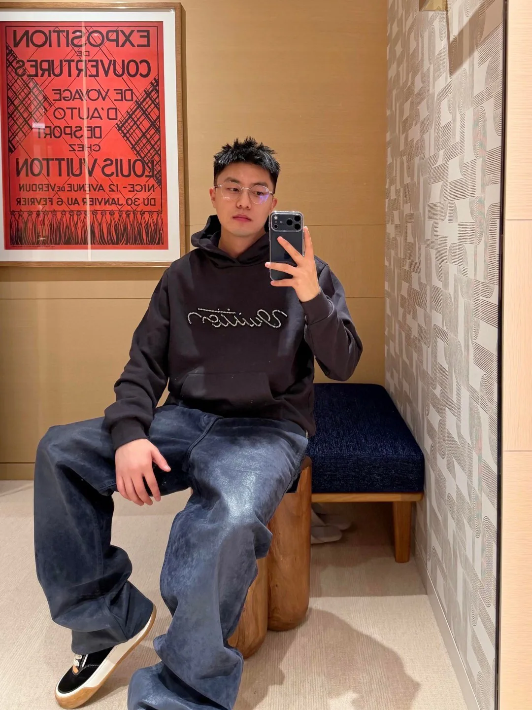 Men's Sweatshirts And Hoodies LOUIS VUITTON 17364975