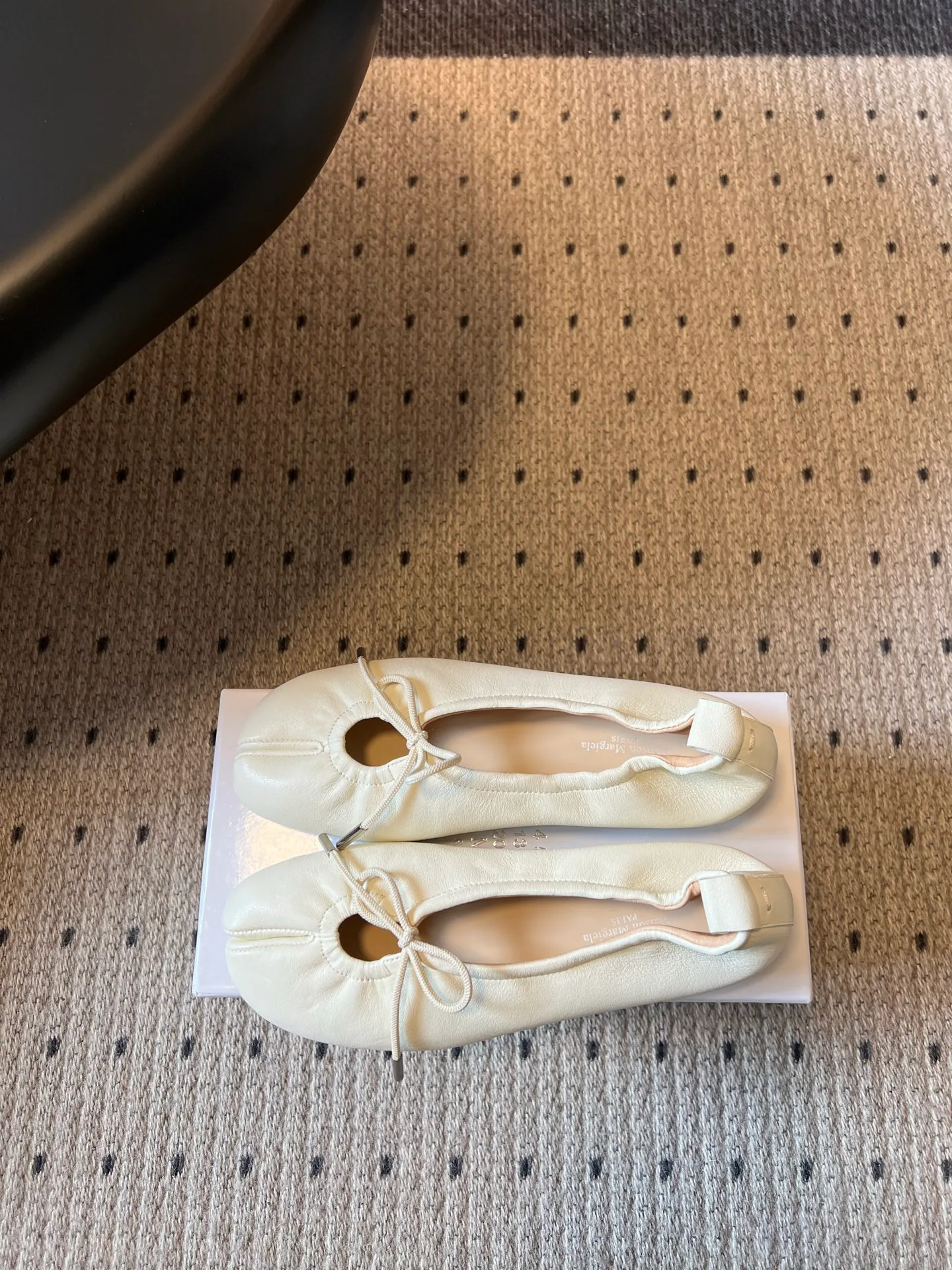 Women's Ballet Flats MAISON MARGIELA 17781125