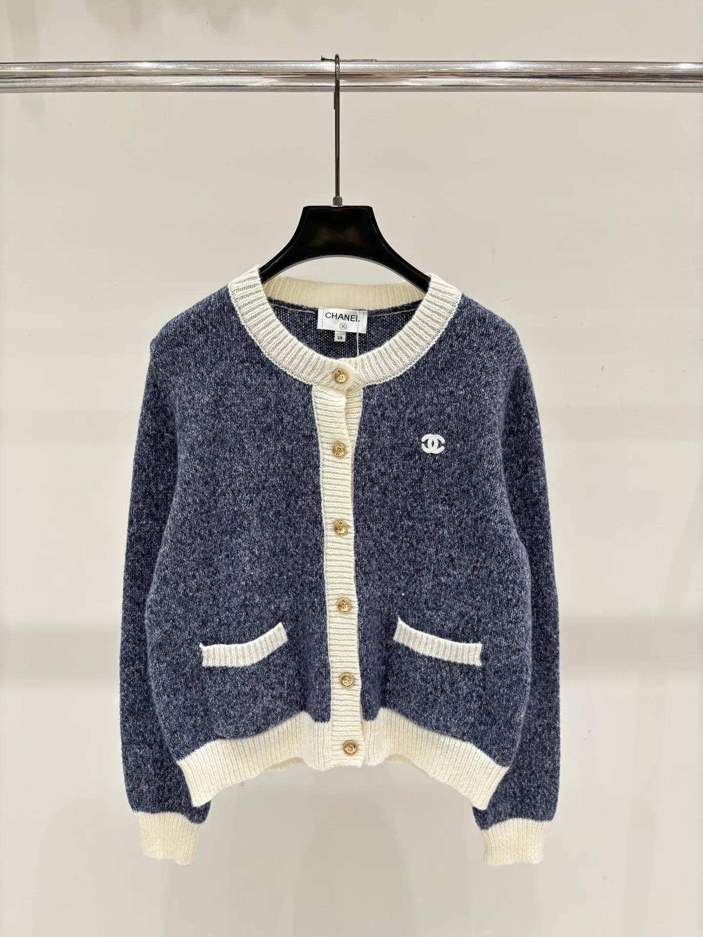 Women's Jumpers And Sweaters CHANEL 18540227