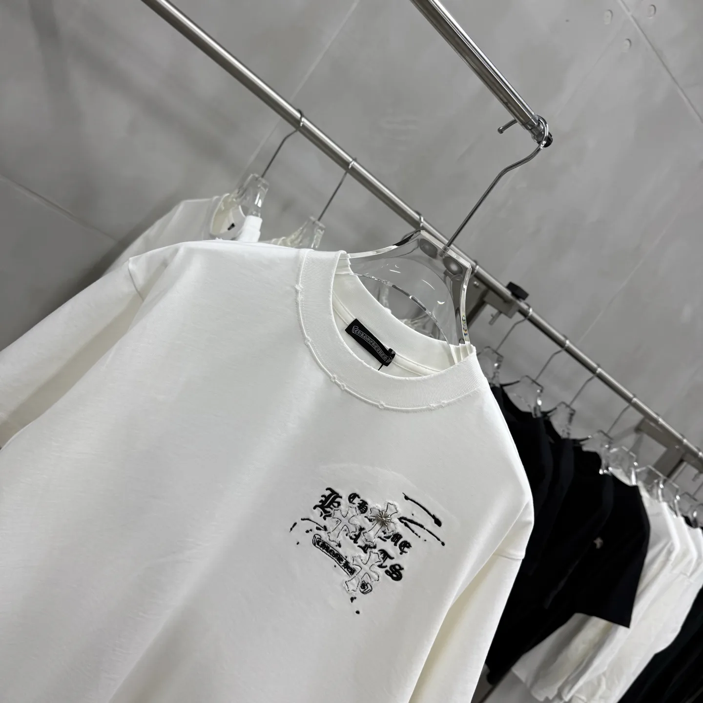 Men's T-Shirts CHROME HEARTS 17902448