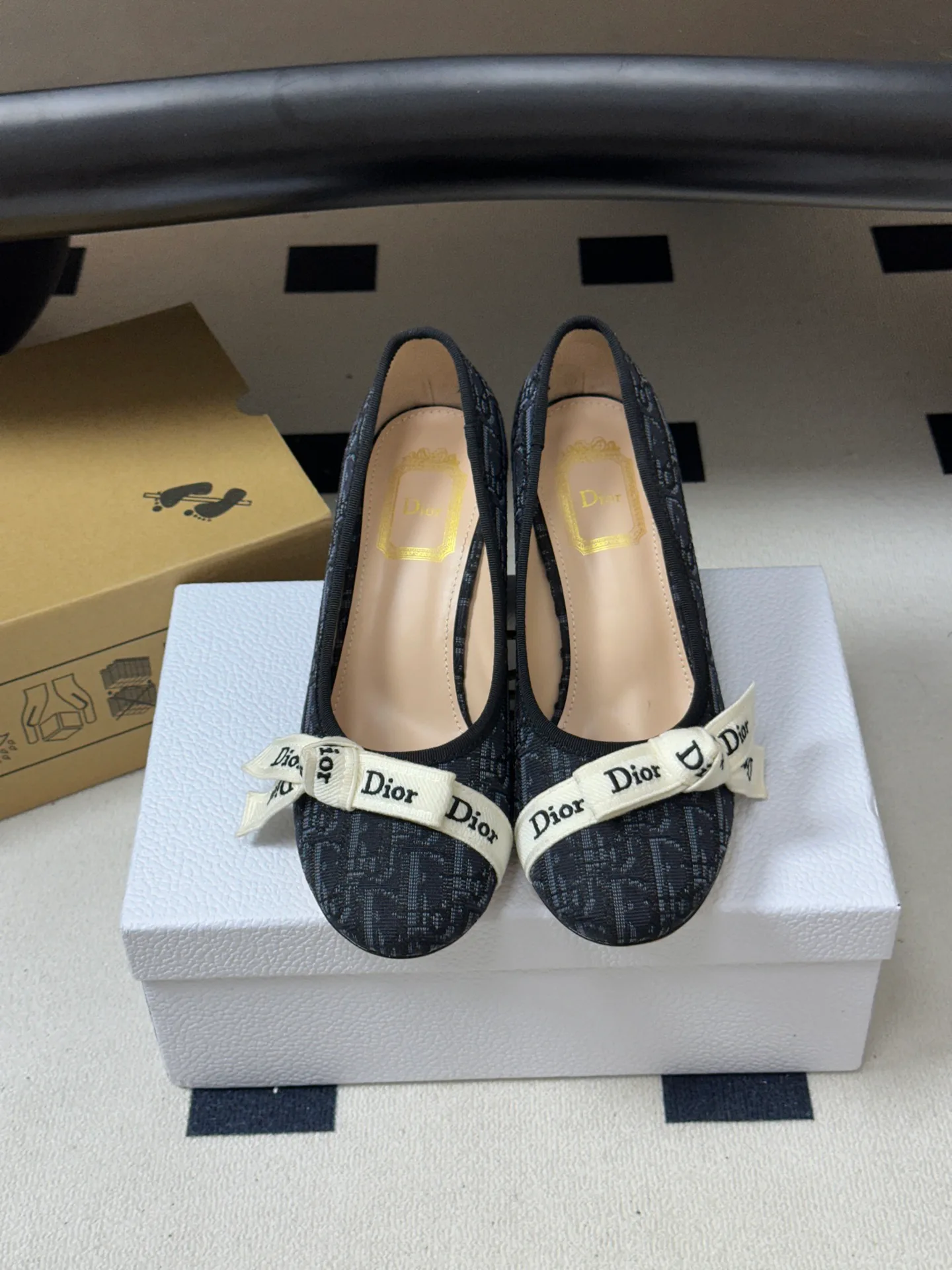 Women's Ballet Flats CHRISTIAN DIOR 18049440
