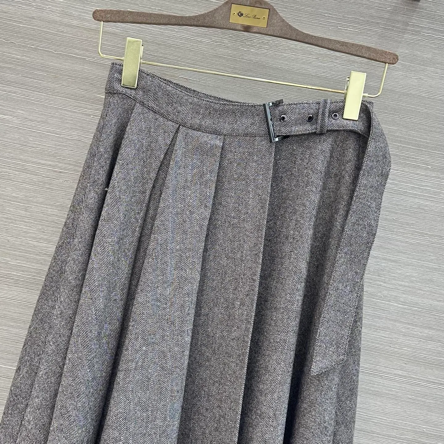 Women's Skirts BRUNELLO CUCINELLI 18210338