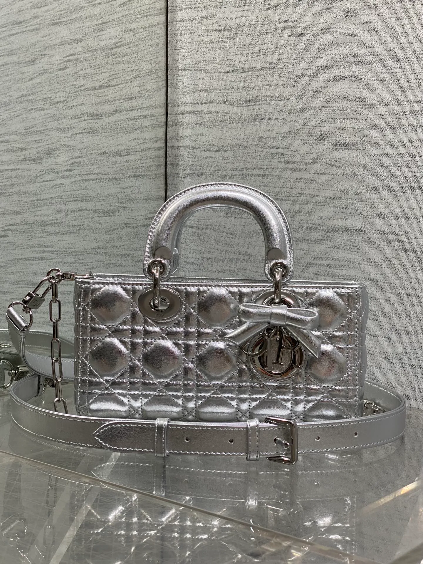 Women's Classic Handbags CHRISTIAN DIOR 17601493