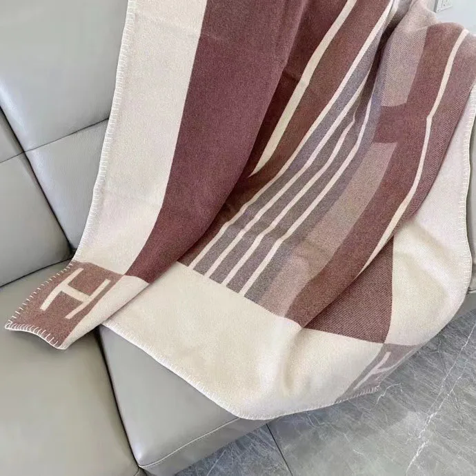 Textiles HERMES 18002665