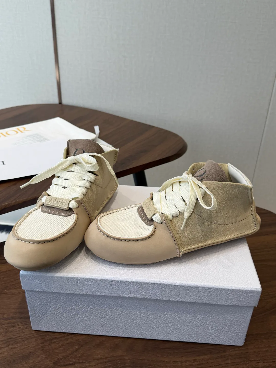 Women's Sneakers CHRISTIAN DIOR 18511641