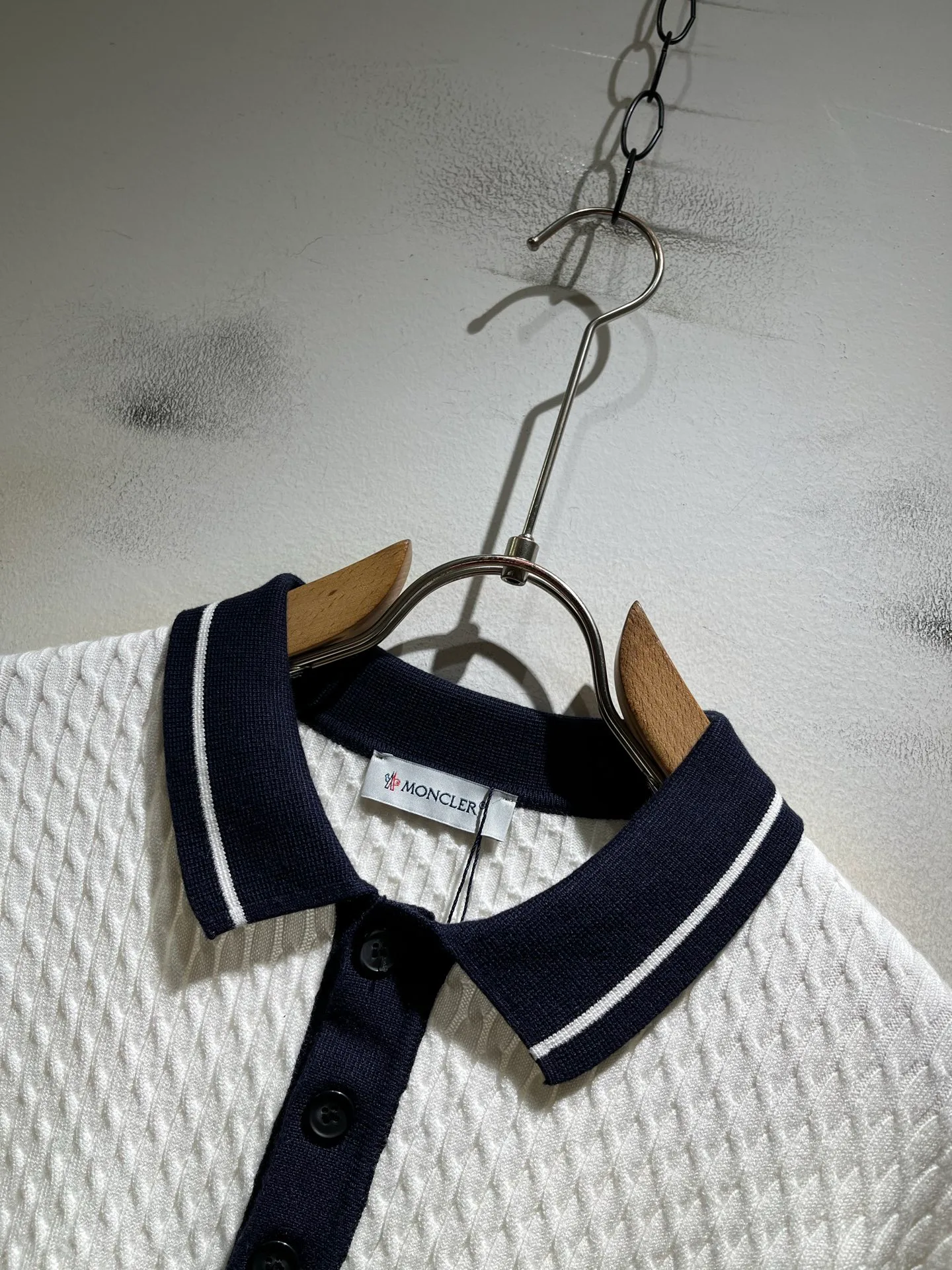 Men's Jumpers And Sweaters MONCLER 18343271