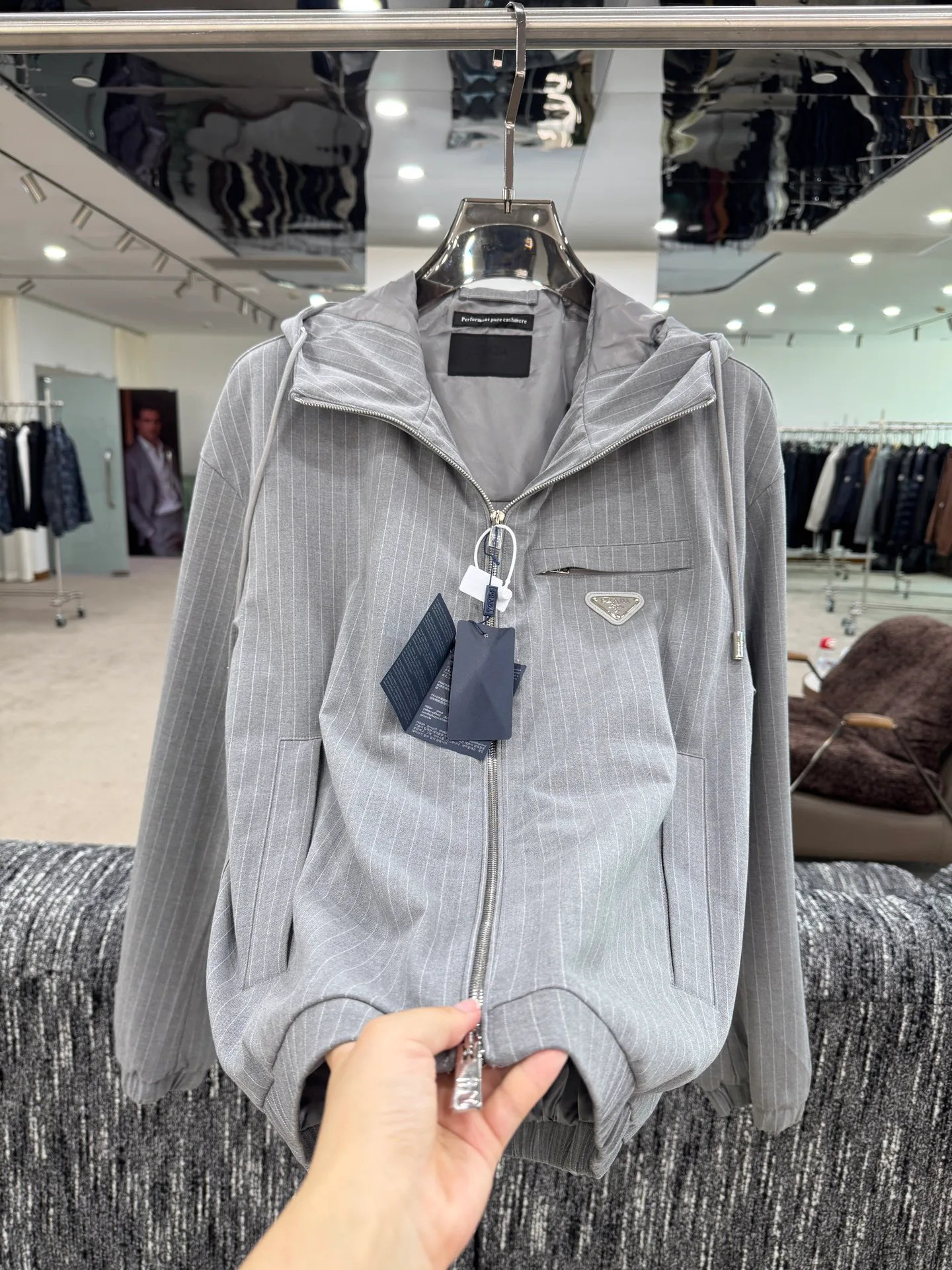Men's Jackets And Down Jackets PRADA 18084182