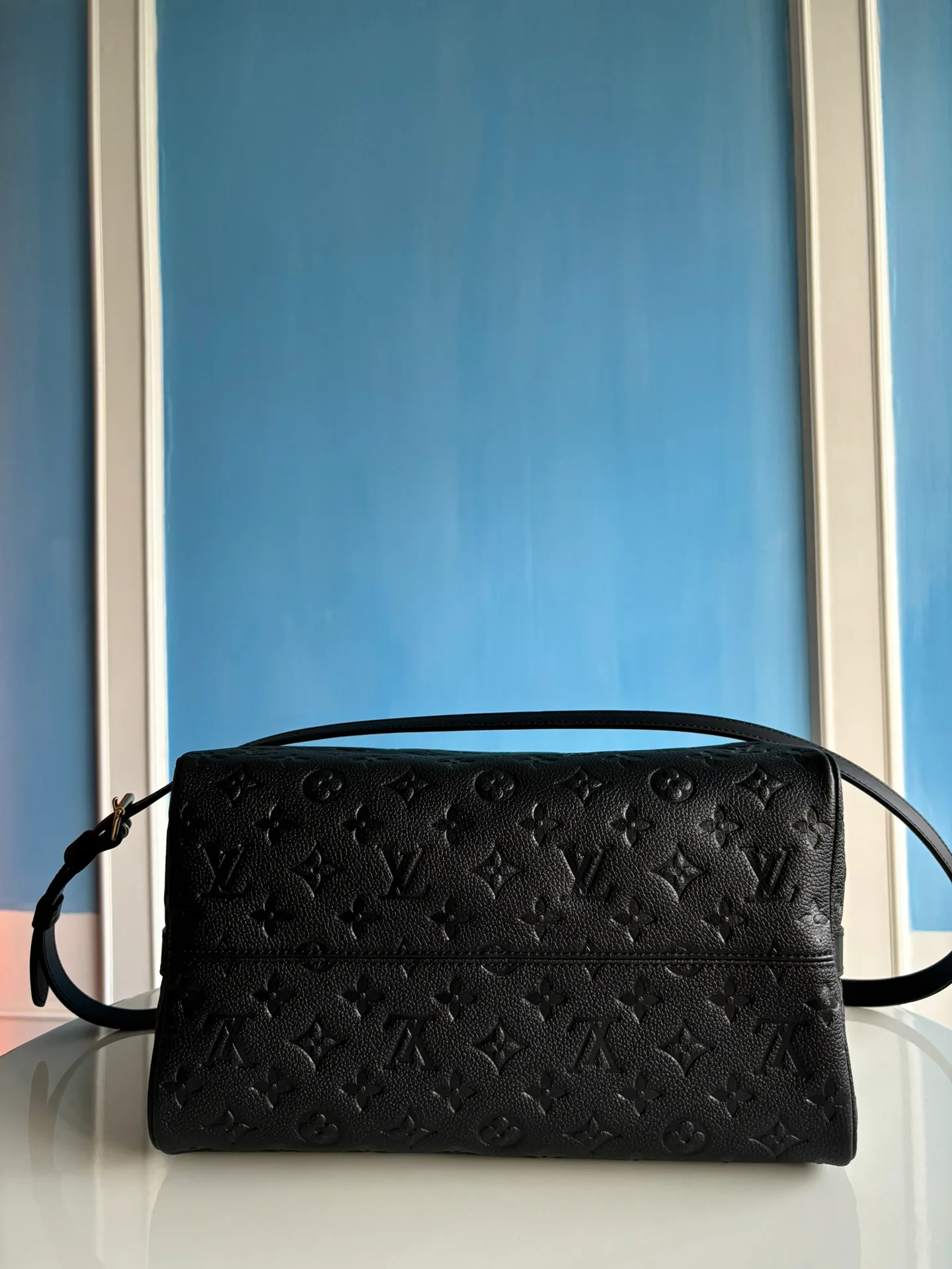 Women's Classic Handbags LOUIS VUITTON 17912349