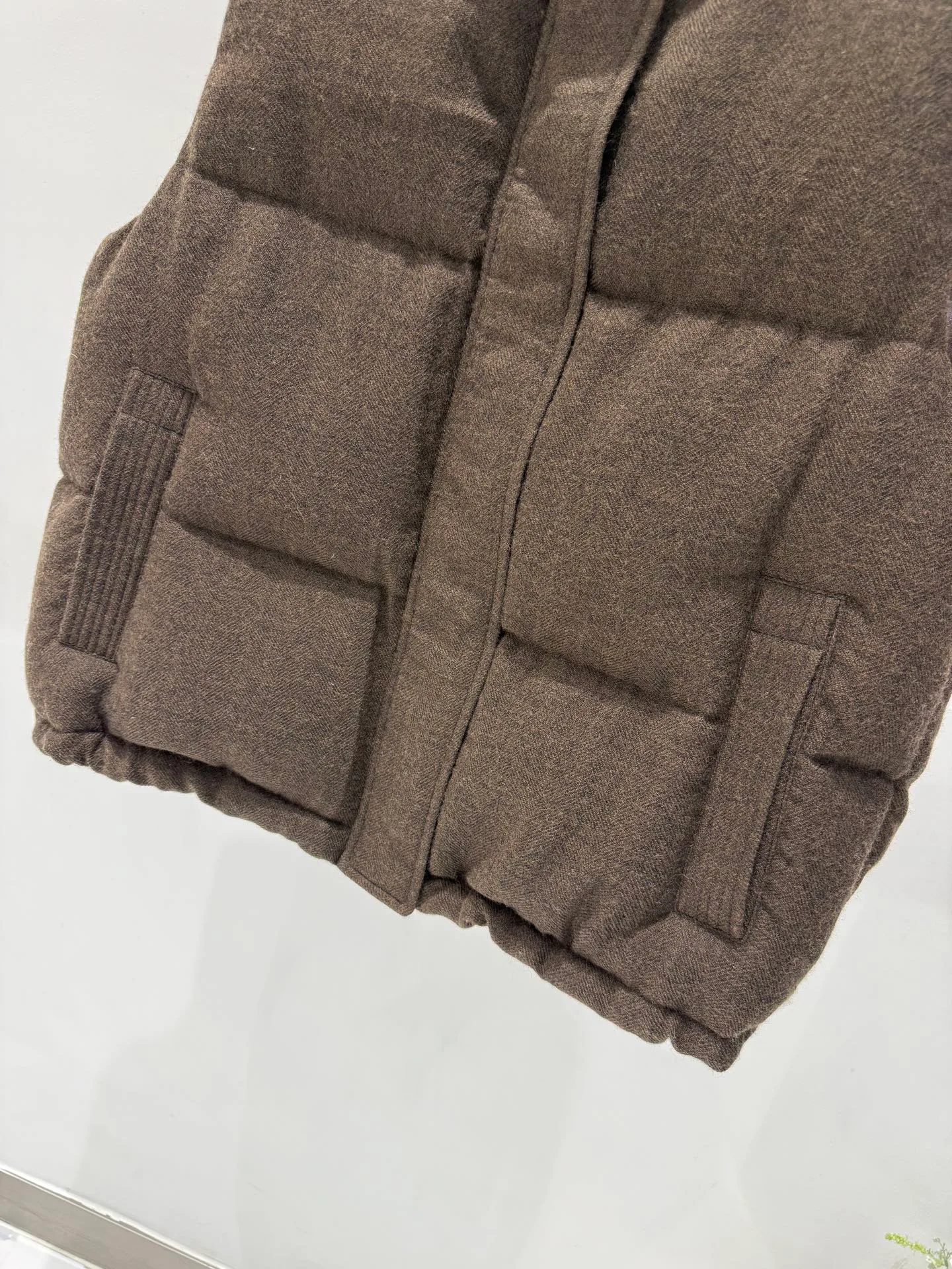 Women's Vests BRUNELLO CUCINELLI 18082102
