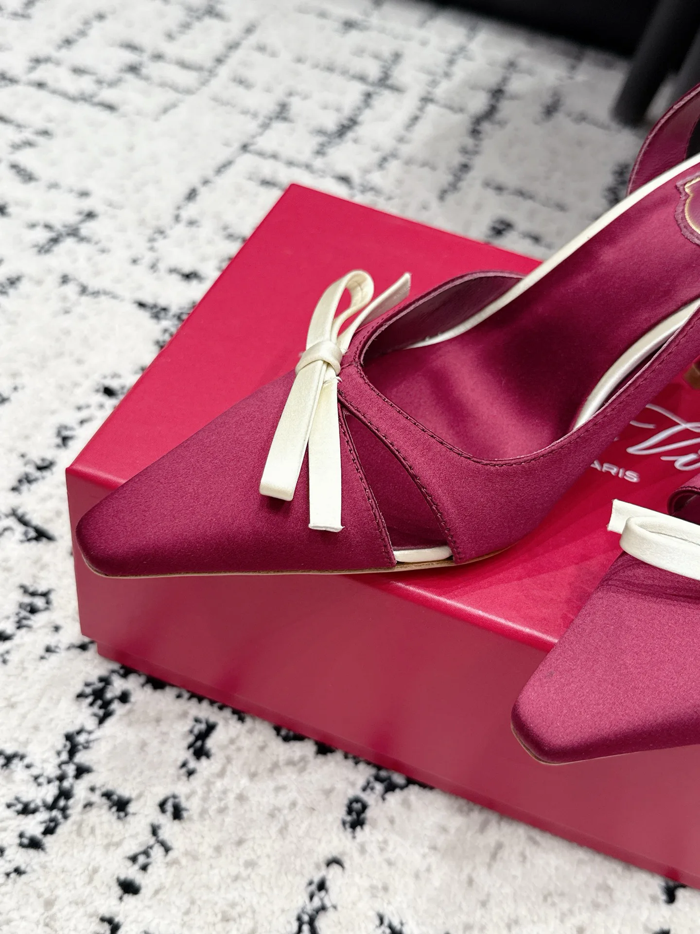 Women's Heels ROGER VIVIER 17355783