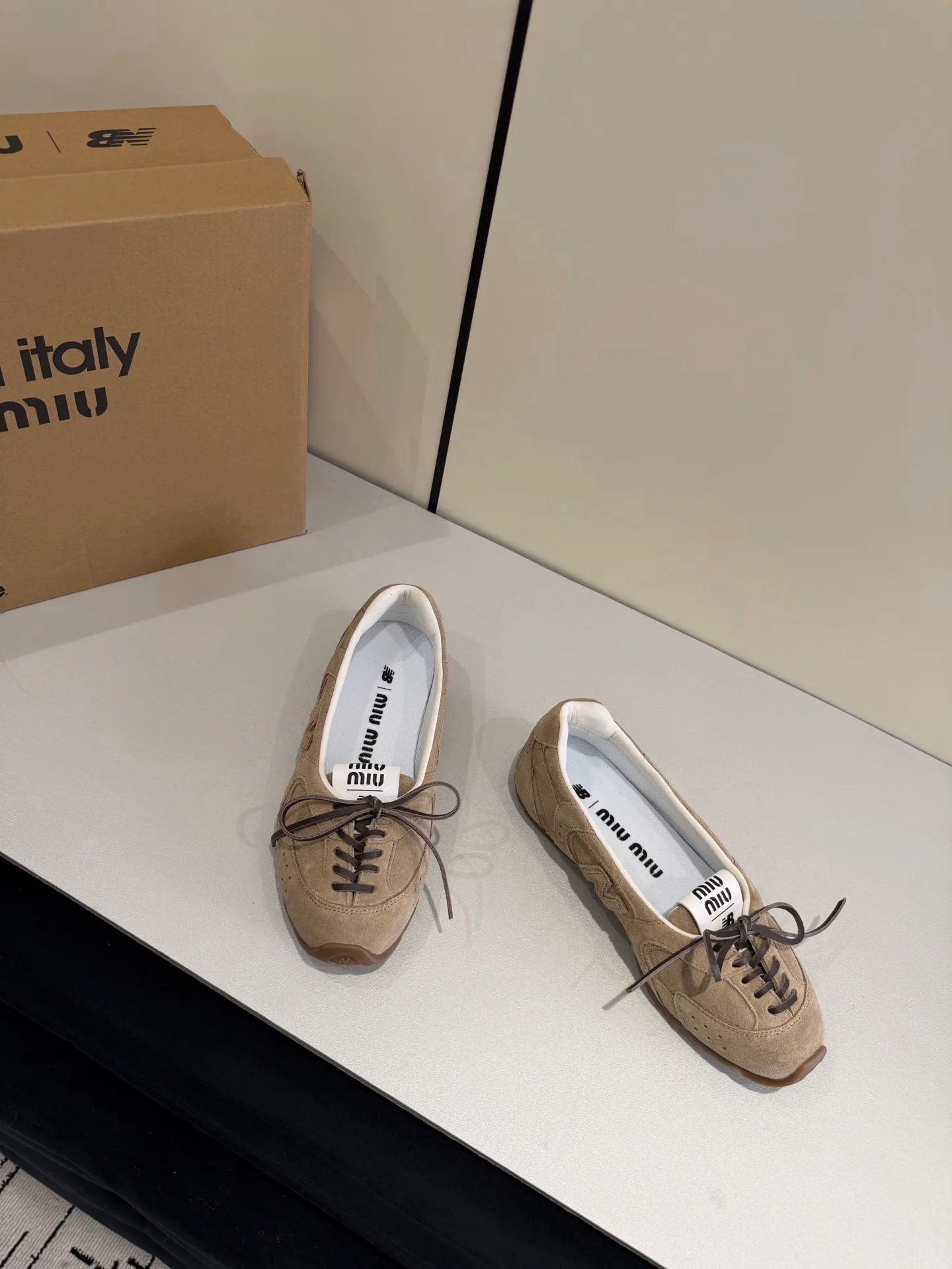 Women's Ballet Flats MIU MIU 17977106