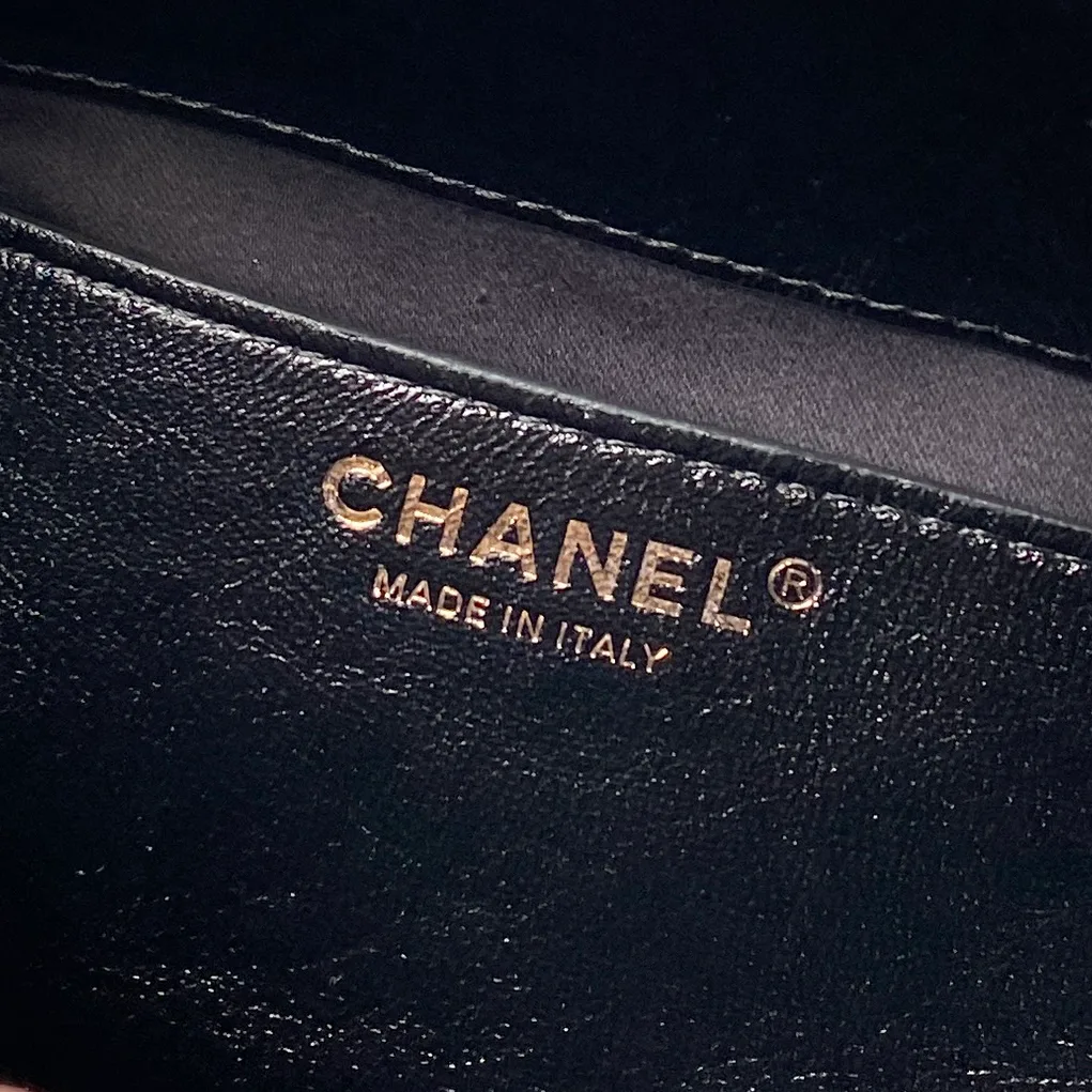 Women's Classic Handbags CHANEL 18207785