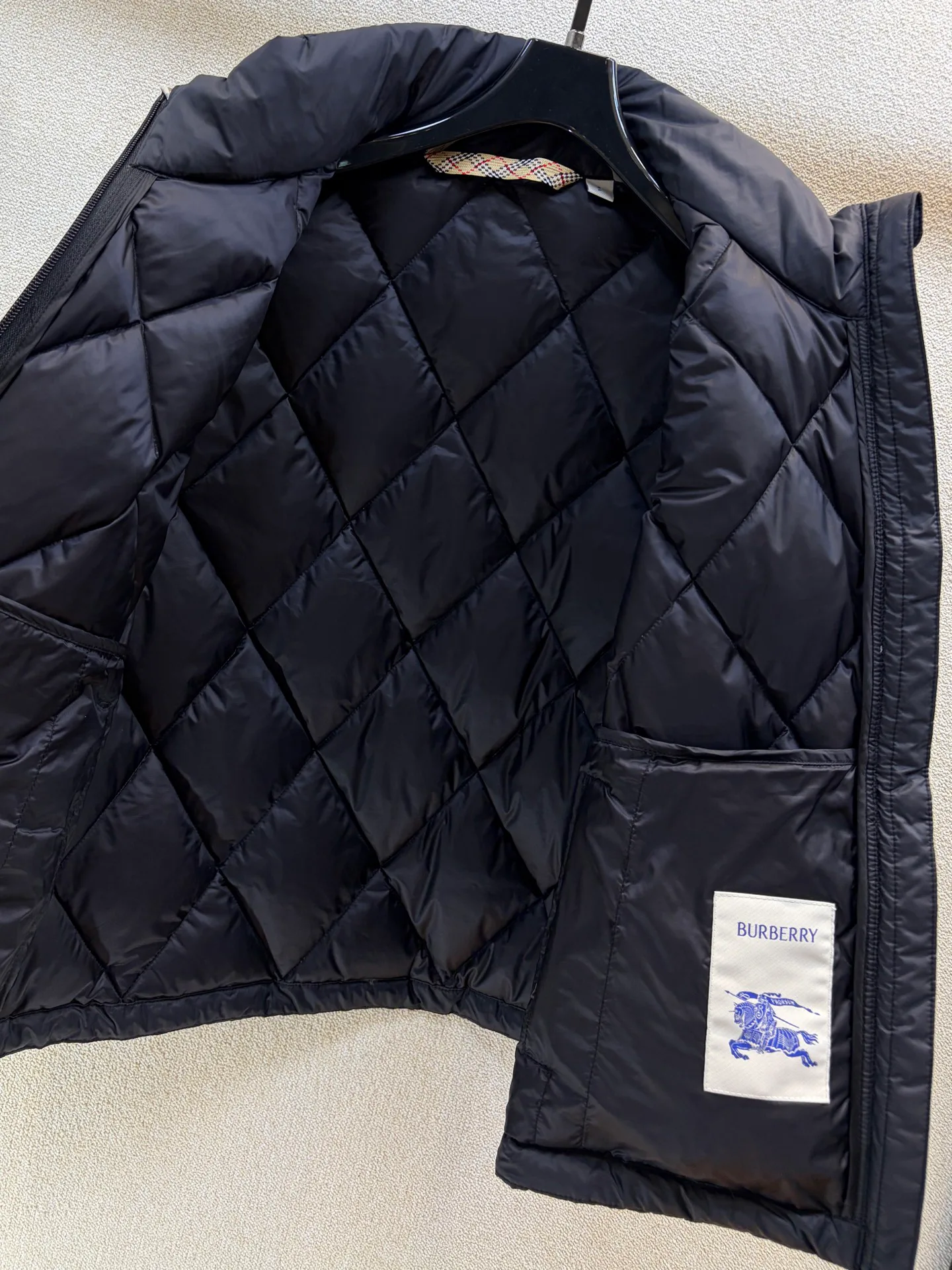 Women's Vests BURBERRY 18506584