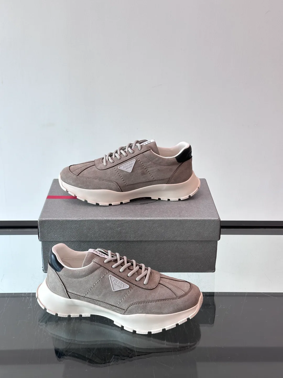 Men's Sneakers PRADA 18449483