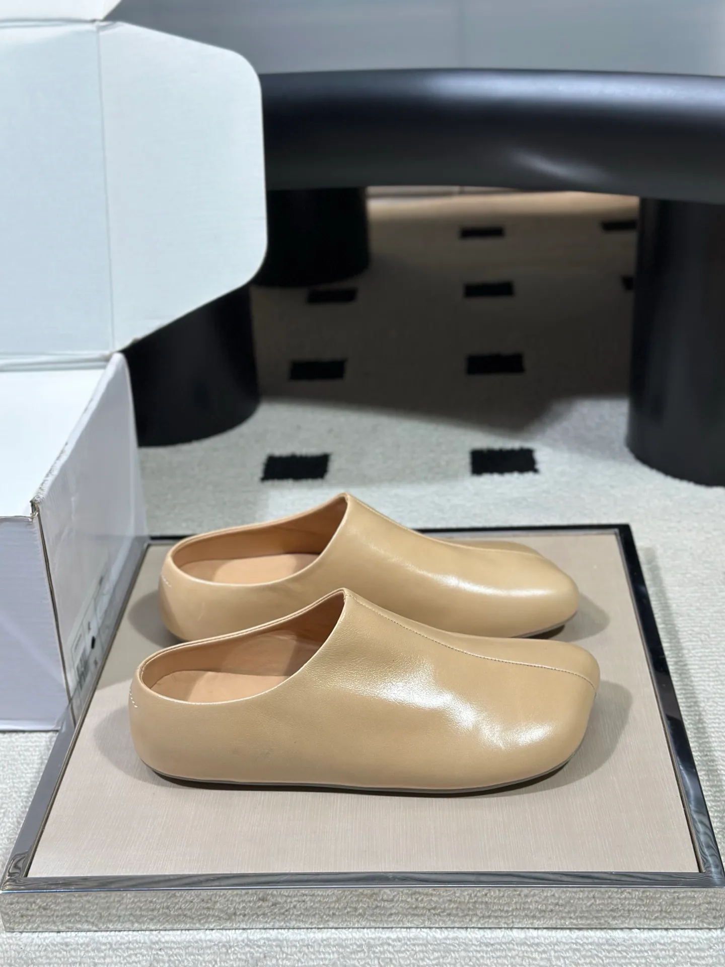 Women's Mules And Clogs MAISON MARGIELA 18041747
