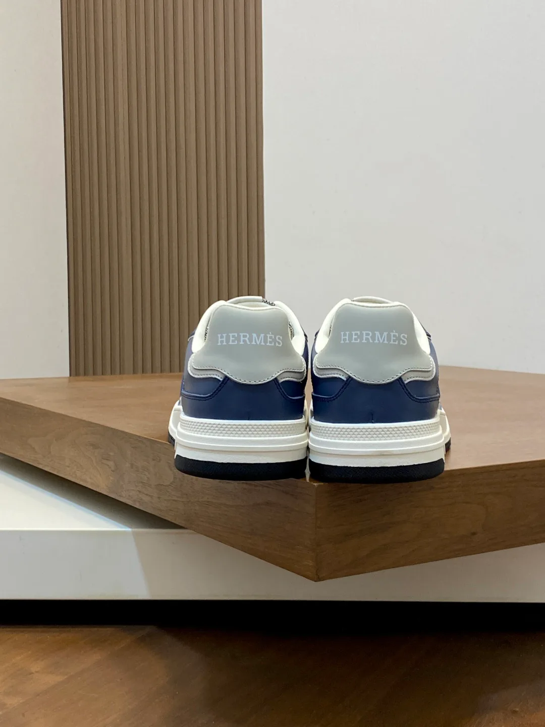 Men's Sneakers HERMES 18449143