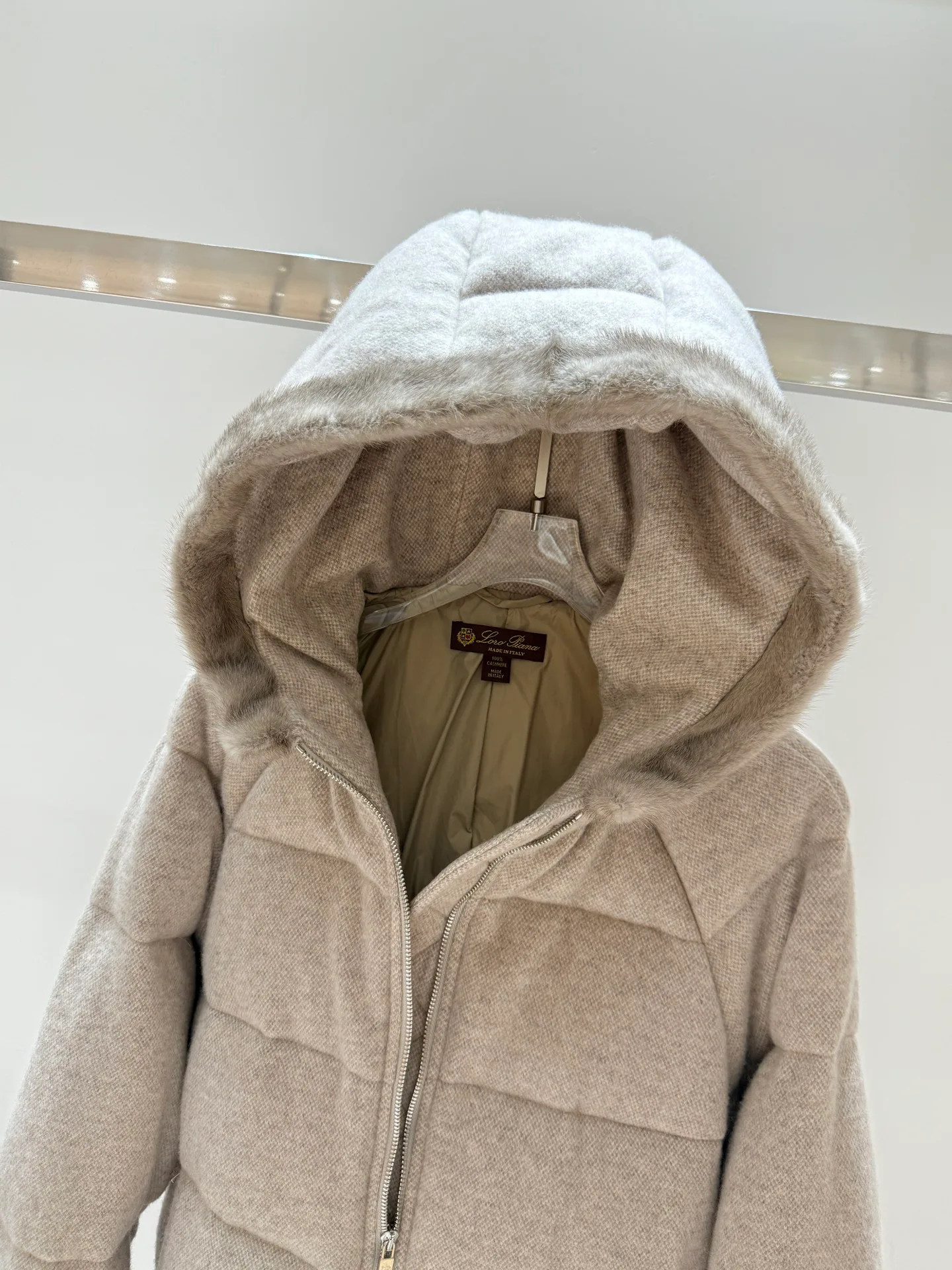 Women's Jackets And Down Jackets LORO PIANA 18082729